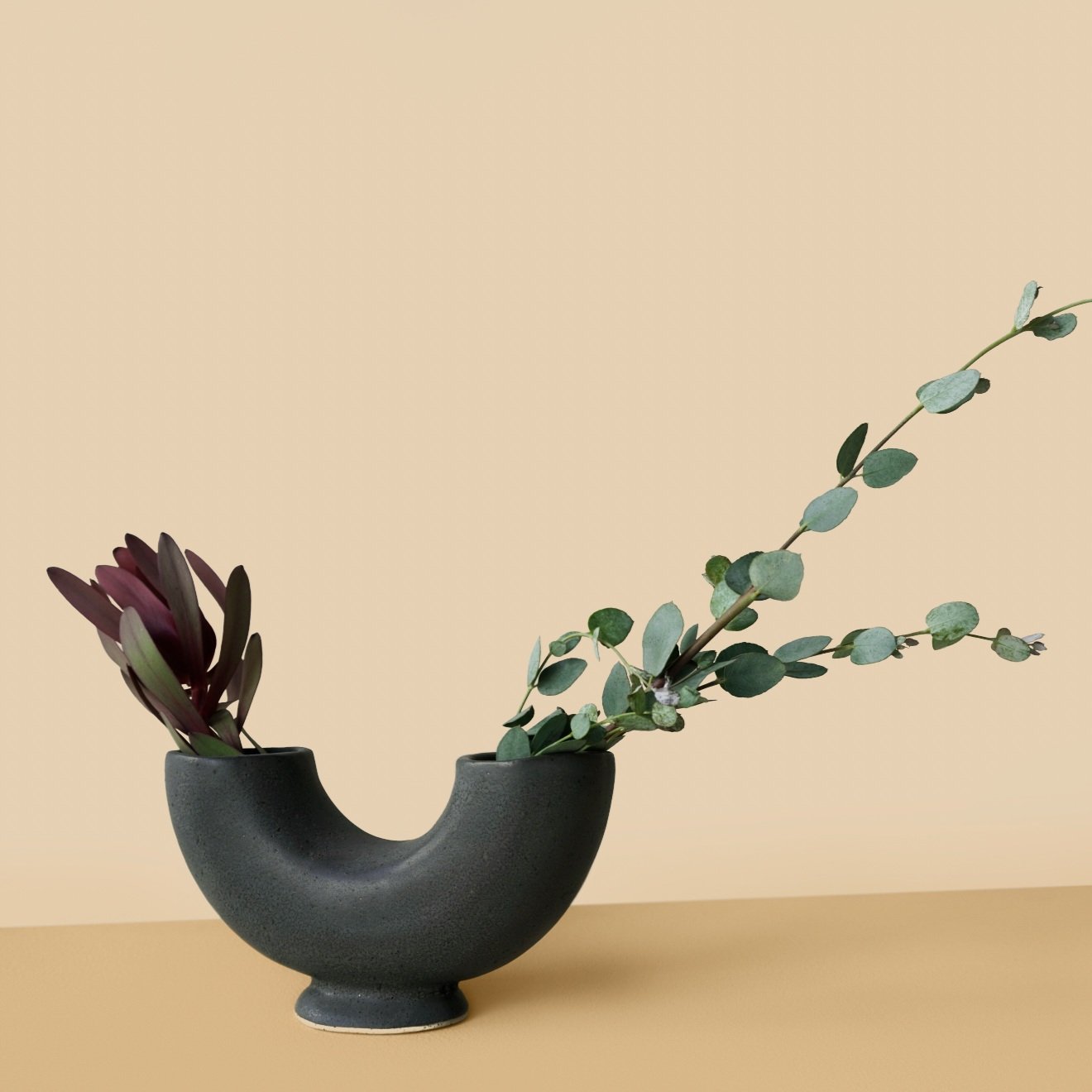 macaroni vase (medium)