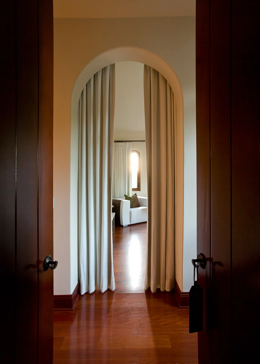 MODERNLUX_KELLY-0193-2-Edit.jpg