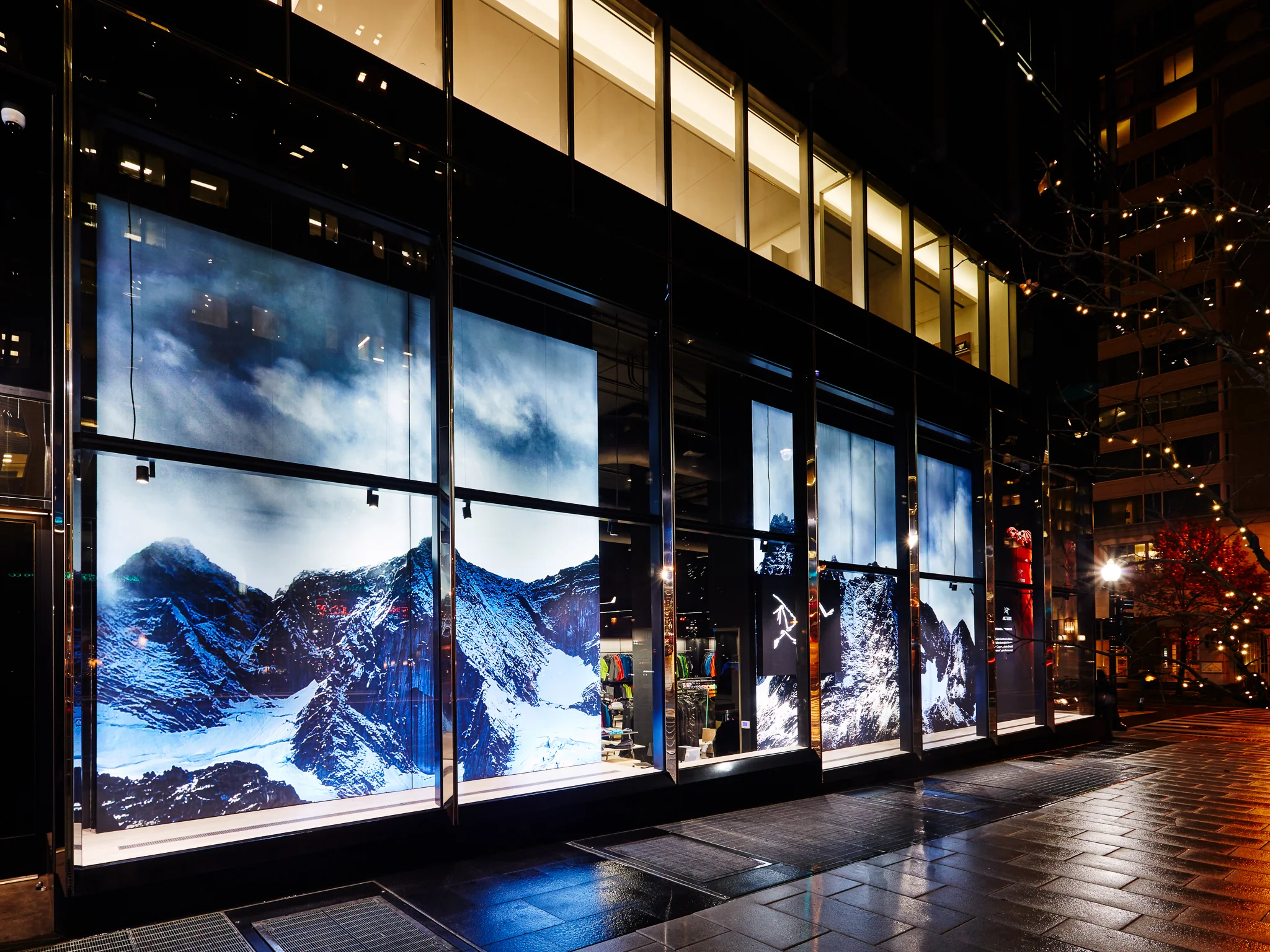 Arcteryx_WashingtonDC_141209_0112_LoRes.jpg