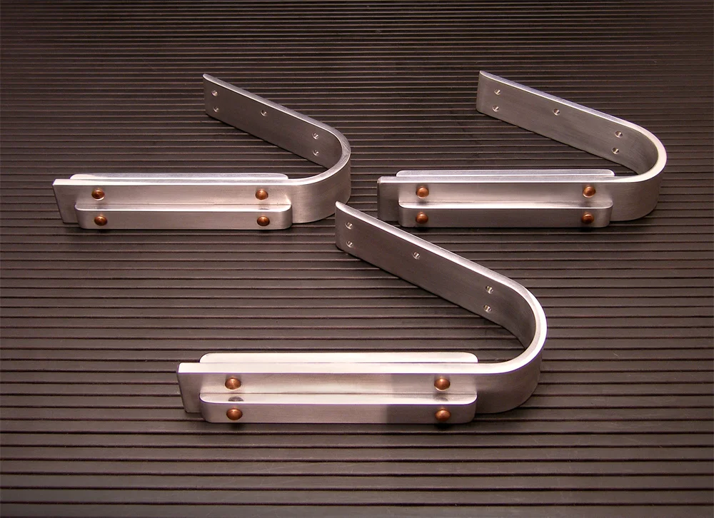 RETAIL BRACKETS - BICYCLE SPACE