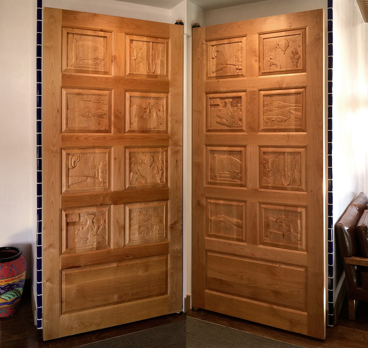 DOOR CARVINGS - BANK RIO GRANDE, AU WORKSHOP ARCHITECTS