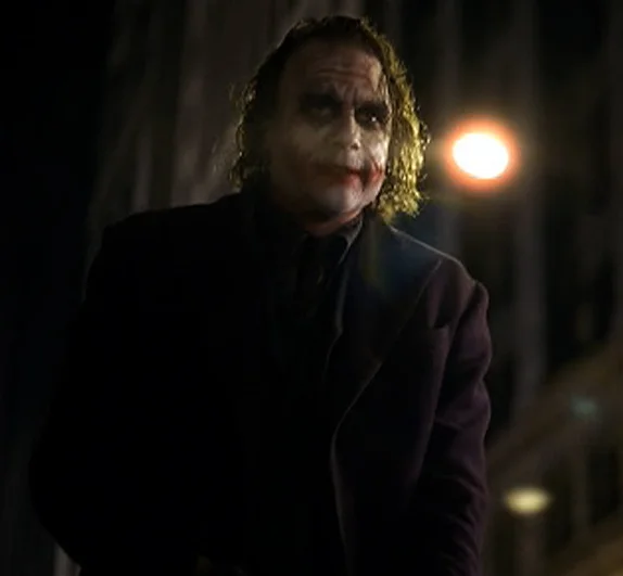 st_DarkKnight_thumb.jpg