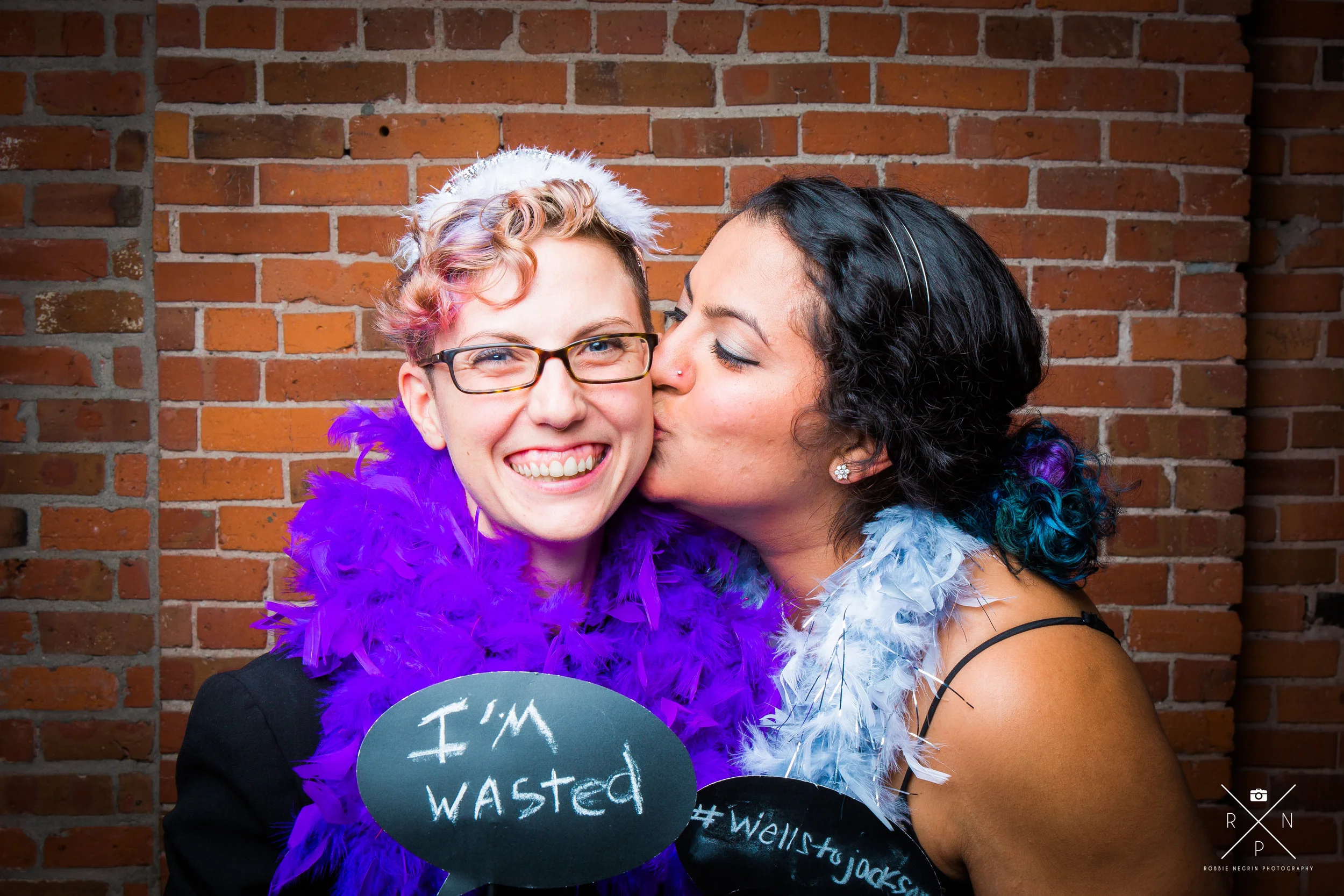 RobbieNegrinPhotography_JenaeandJamaulsPhotobooth_Seattle-53.jpg