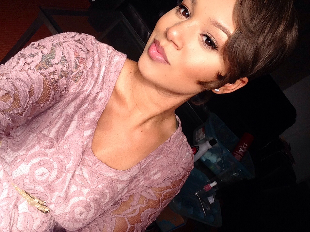 &nbsp; &nbsp; &nbsp; &nbsp; &nbsp; &nbsp; &nbsp; &nbsp; &nbsp; &nbsp; &nbsp; &nbsp; &nbsp; &nbsp; &nbsp; &nbsp; &nbsp;Lovin my new skin :)&nbsp;