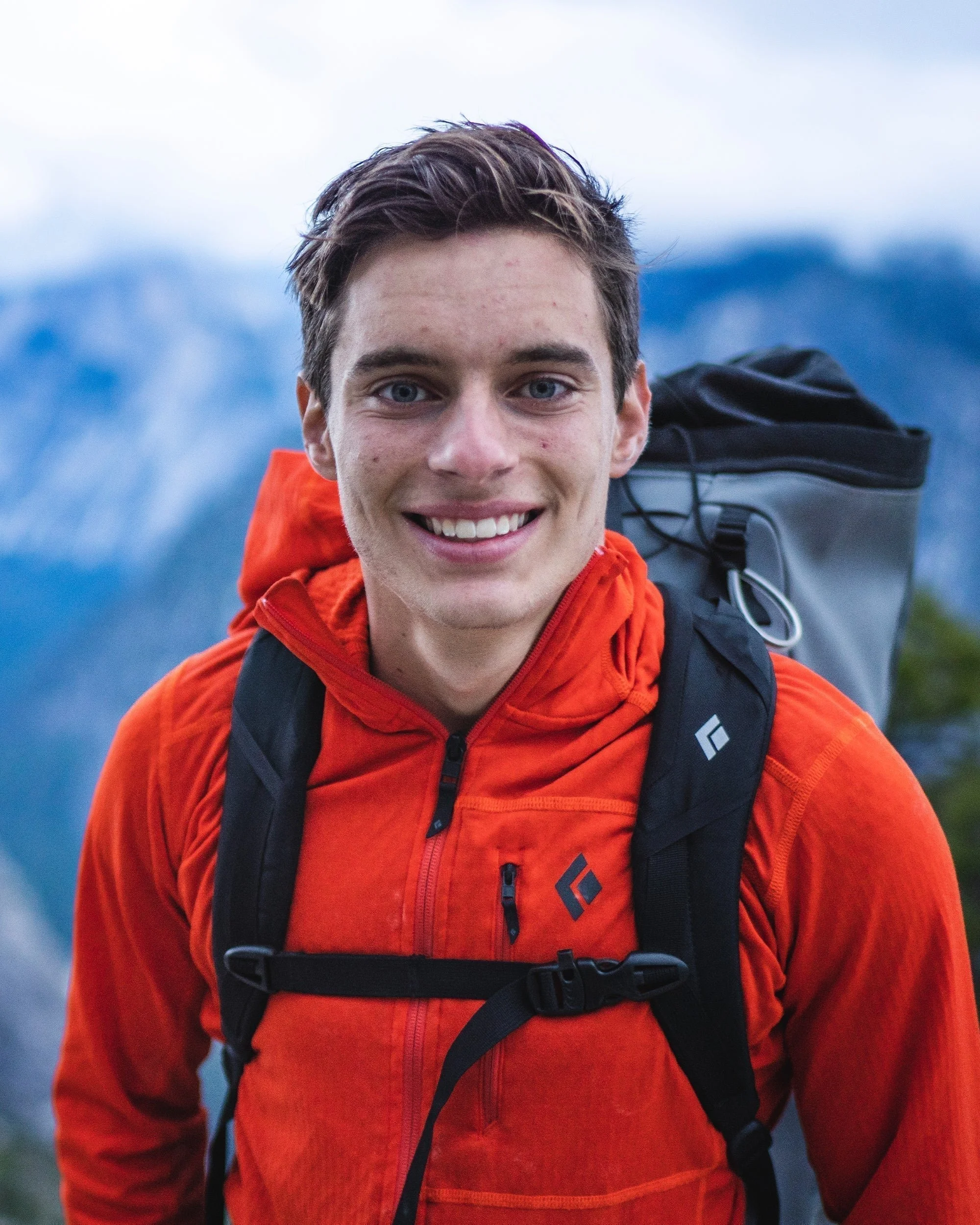 Connor_Herson_Portrait_4x5_d3a6f66e-9494-4765-9e0b-05c41c304ff5.jpg