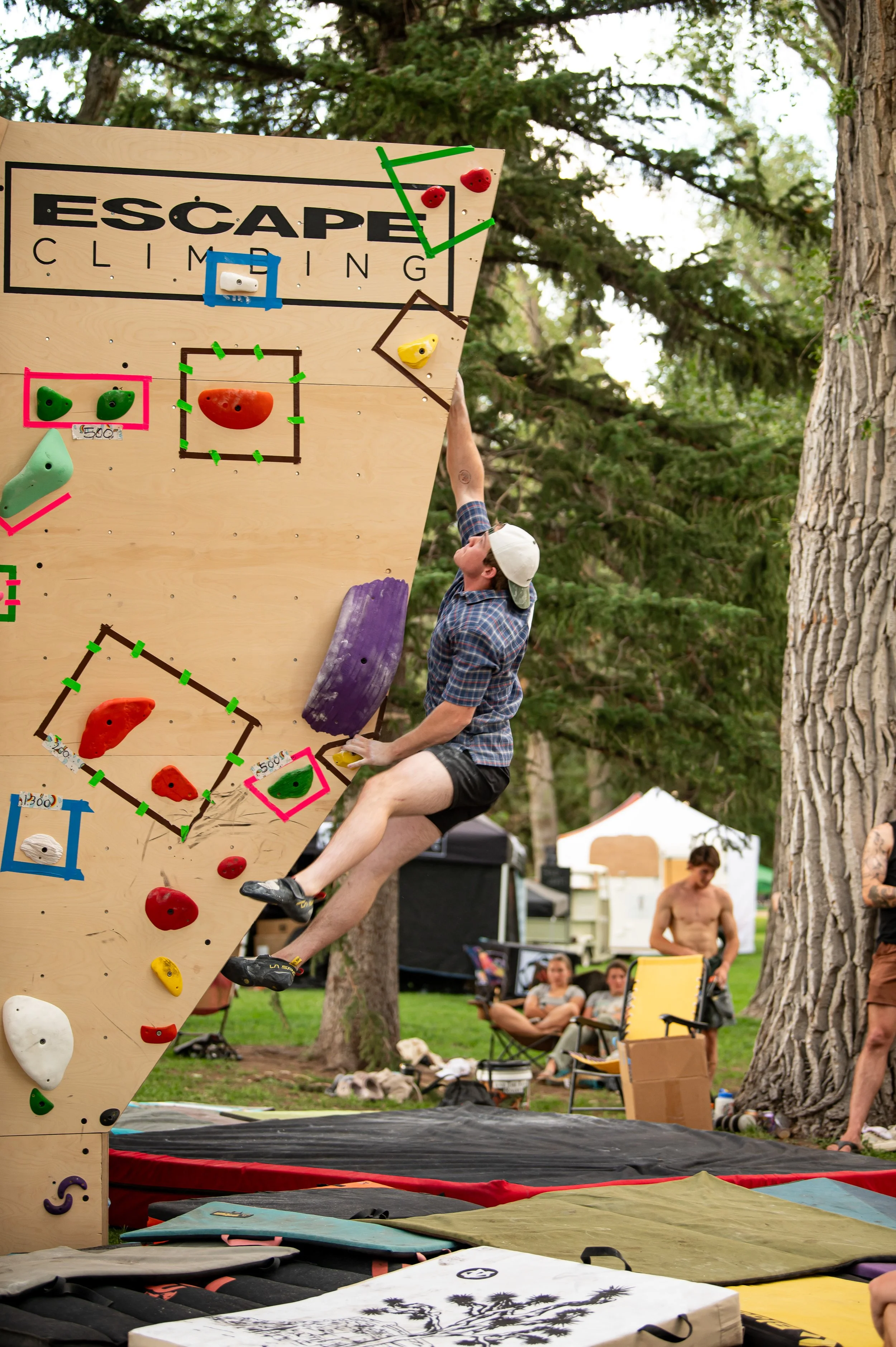 E-2026-ICF-BoulderingComp-Leopold-21.jpg