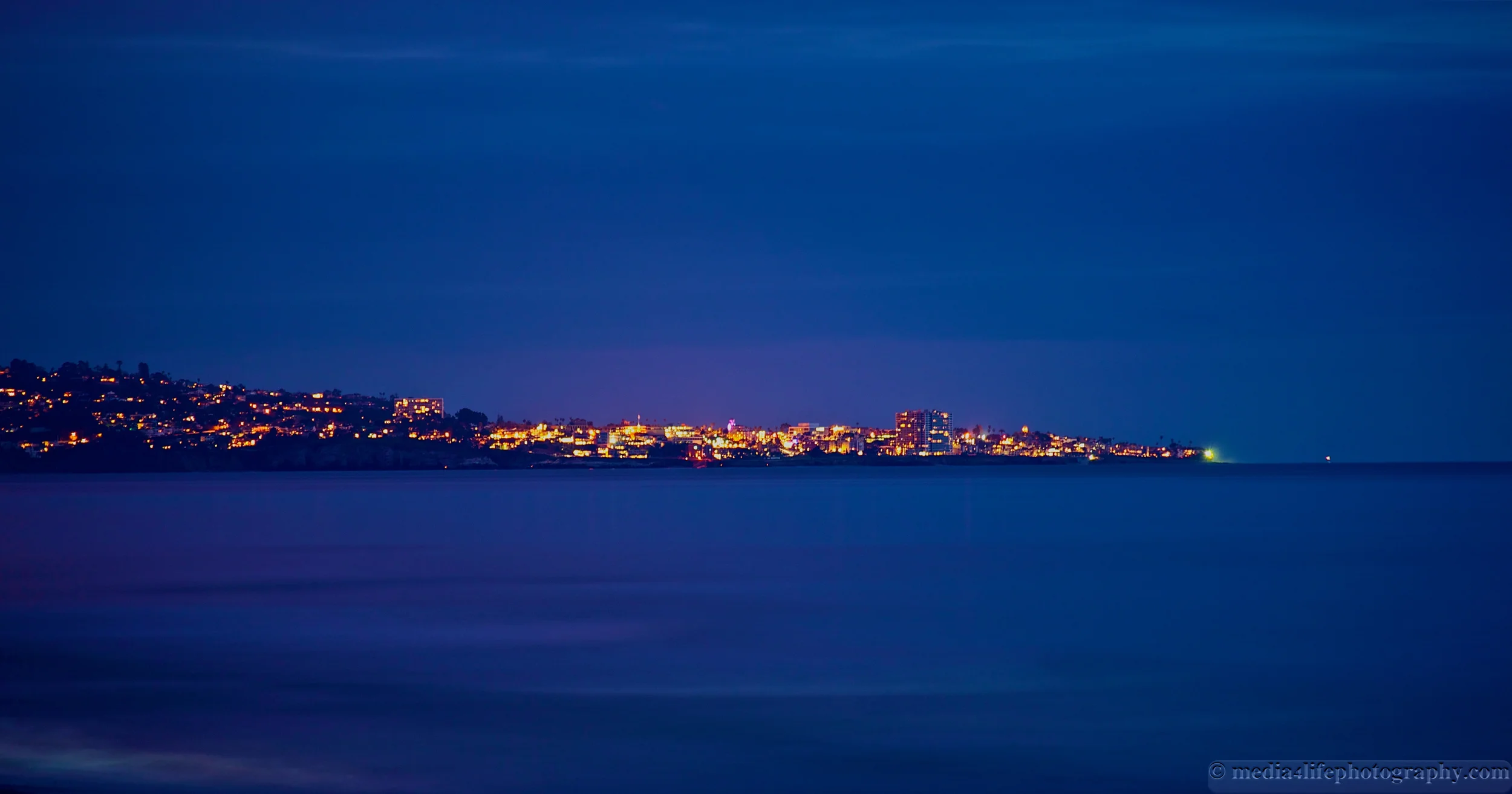 Friday Nights @ Eddie Vs | LA JOLLA