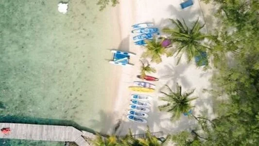 ISLAND ADVENTURES   Thatch Caye is perfectly located along the Belize Barrier Reef to offer the best in ocean adventures. From complimentary activities like kayaking and paddle boarding to guided snorkeling and island hopping, you’re sure to be entertained at Thatch Caye. Wanting to visit the mainland? We offer excursions to zip line, visit ancient Maya sites, and immersive cultural experiences.   Learn More