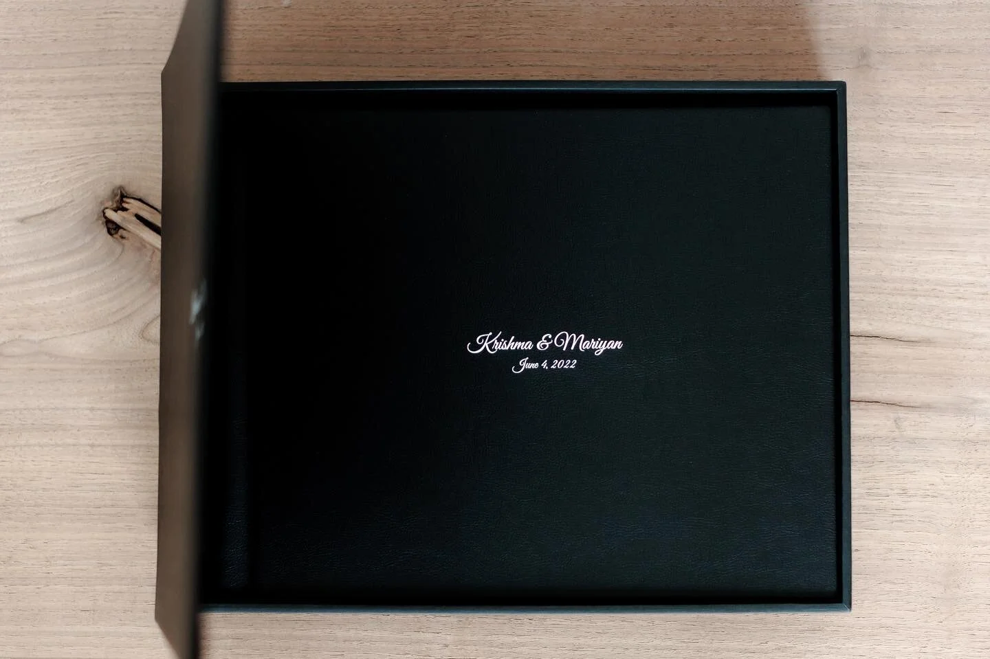 Timeless Memories ~
All New Story Books - to complete your wedding collection 
100% Genuine Leather 
Lustre Paper | Medium Sheen | True to Life Tones

Artistic Photography @shalinphotos