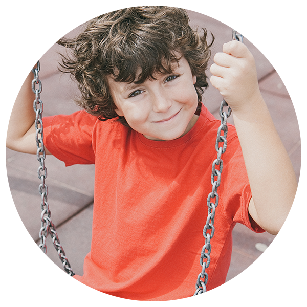 happy-child-swing-10878232.jpg