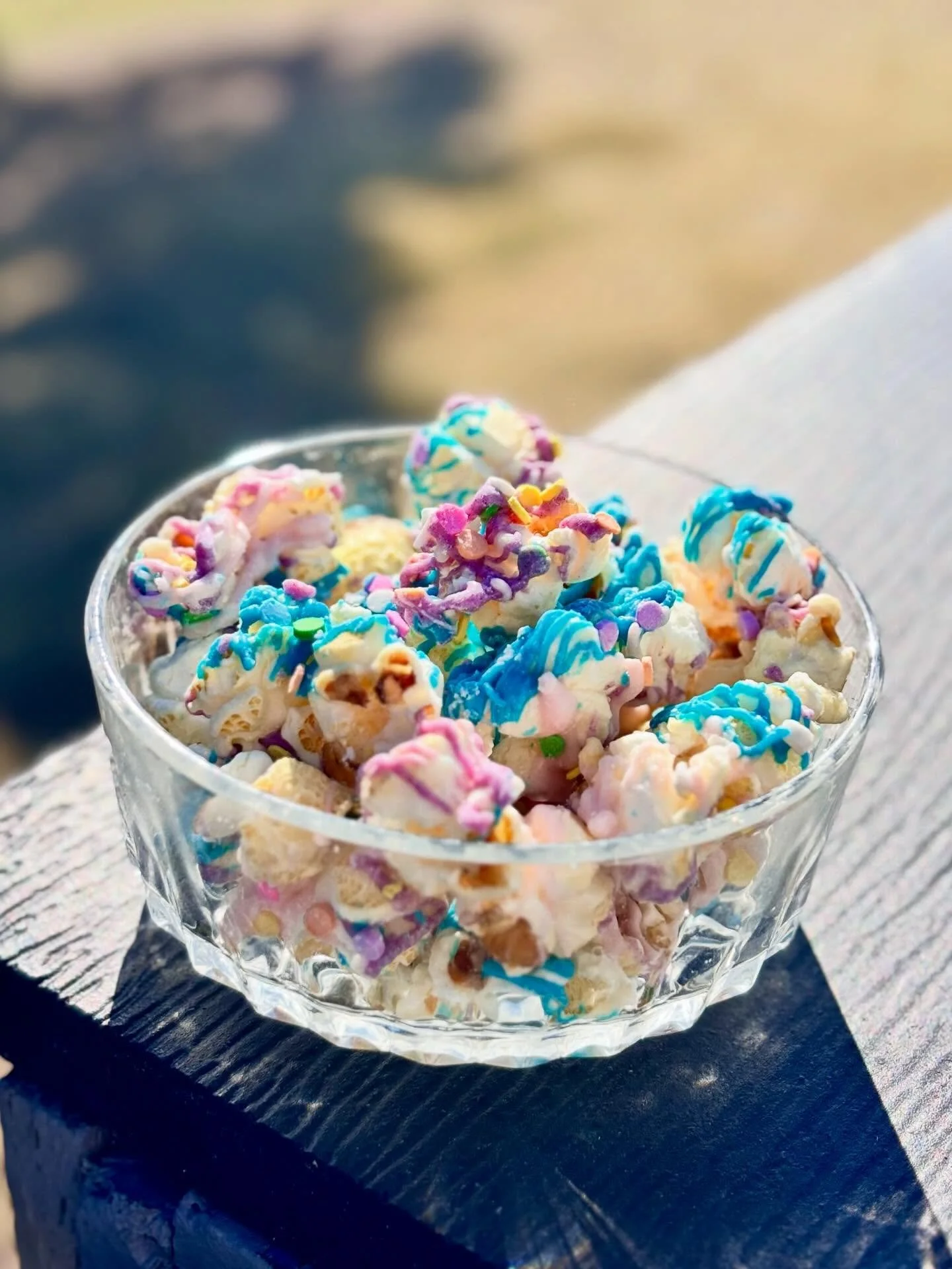 Spring has sprung, which means our PopArt popcorn is BACK! 

Now available at the link in bio.