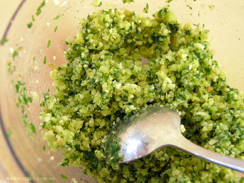 Macadamia crust mixture.