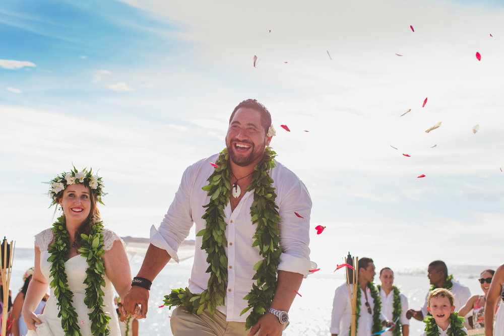 rarotonga tropical flower confetti 