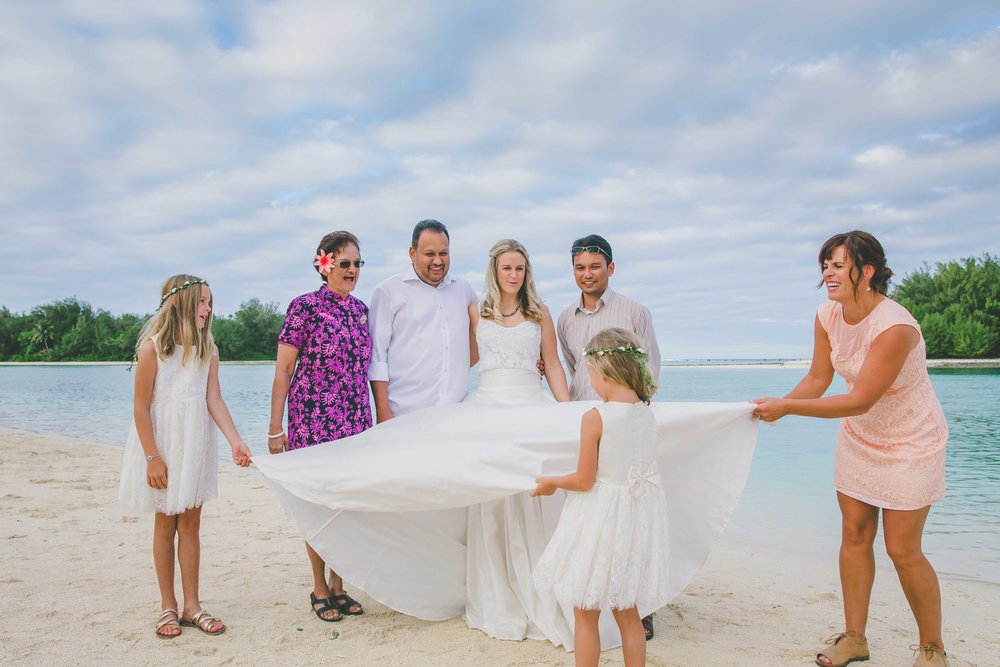 beach wedding dress 
