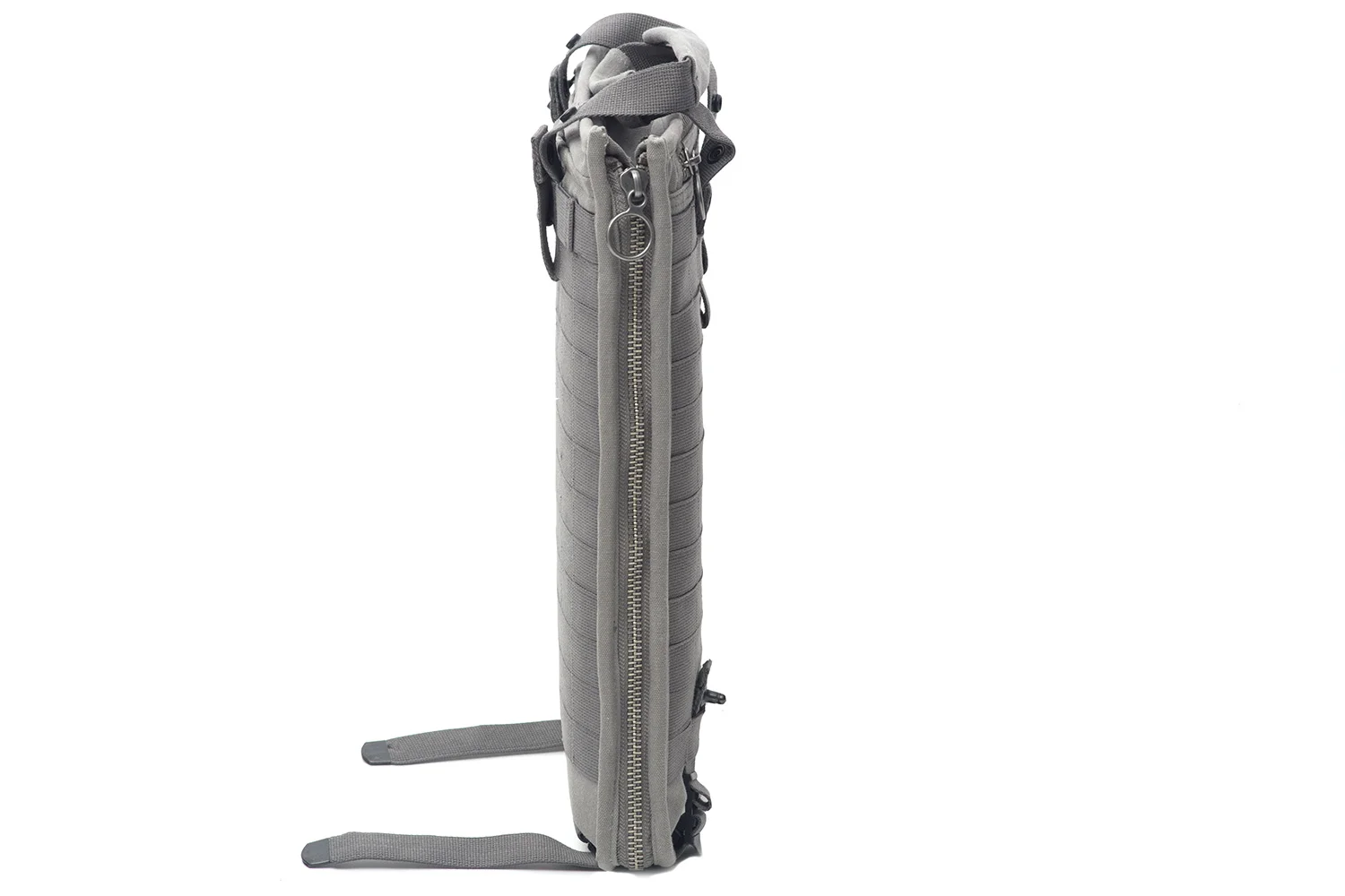 Collapsed (Shoulder strap stowed internally)