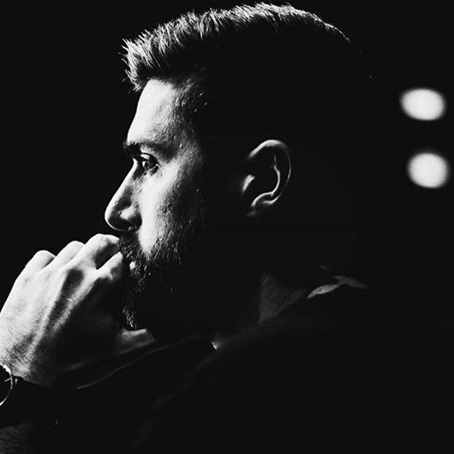 Focus 📸: @foster.wav 
#cleveland #studio #recordingstudio #recording #producer #engineer #mixer #blackandwhite #art