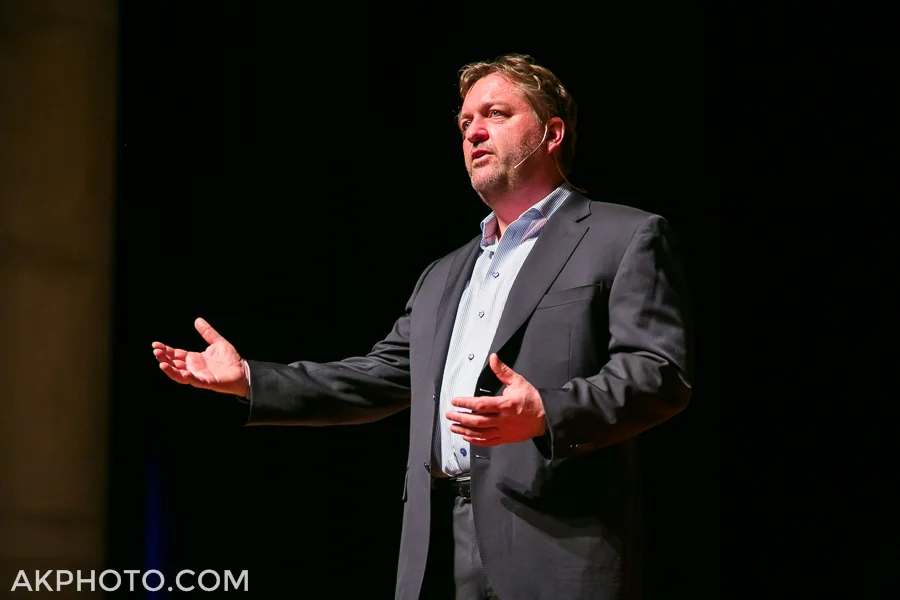 photographer-for-speakers-and-presenters-in-denver-1.jpg
