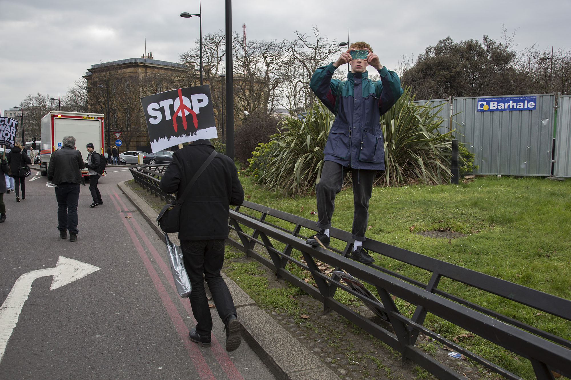 20160227_stop trident demo start_P.jpg