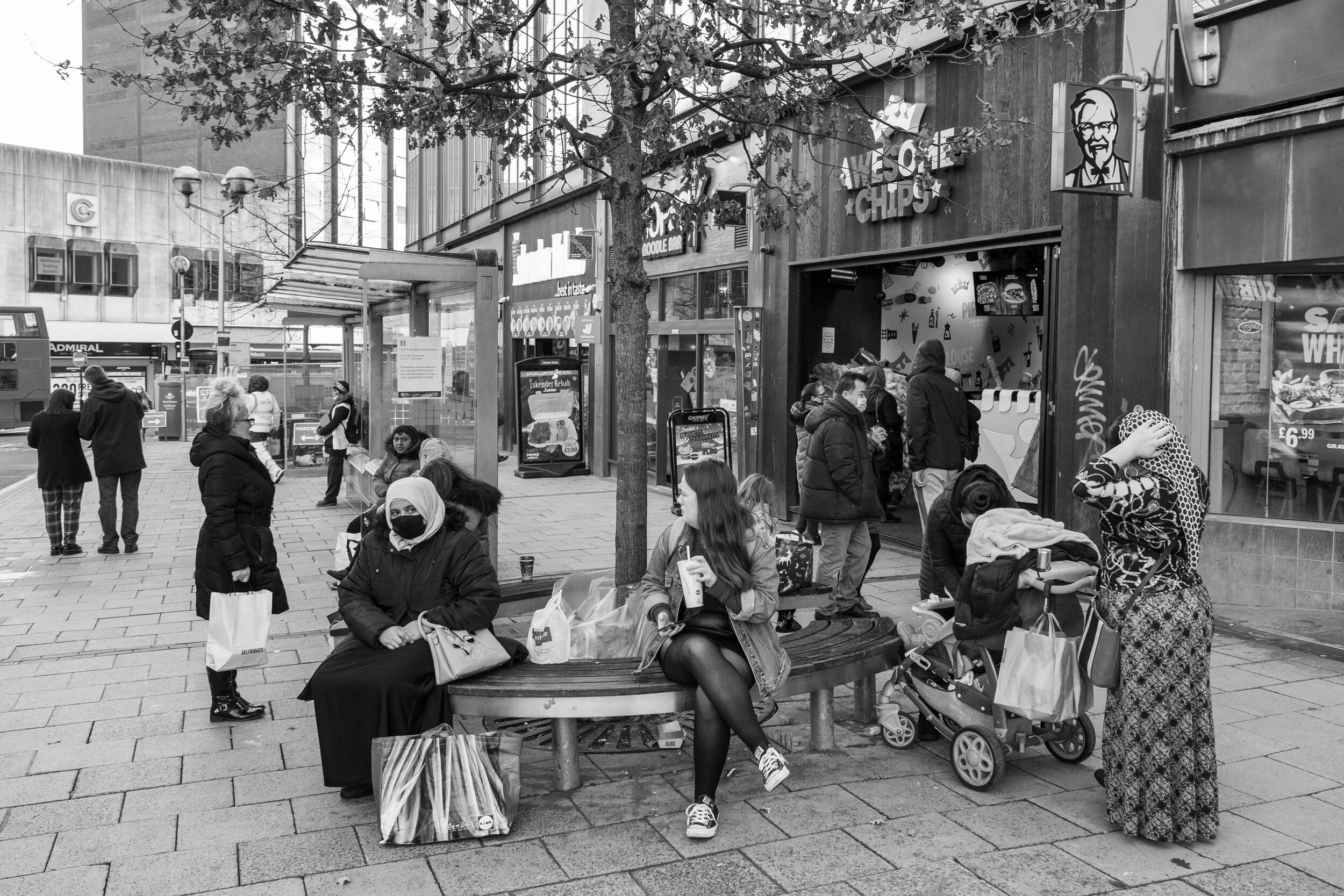  With a few days to go until Christmas and plans for social distancing rules to be relaxed for the festive period, the reality of how many people are out and about is very apparent. December 2020. City Centre. 