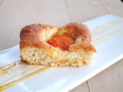 Apricot and White Chocolate Bread