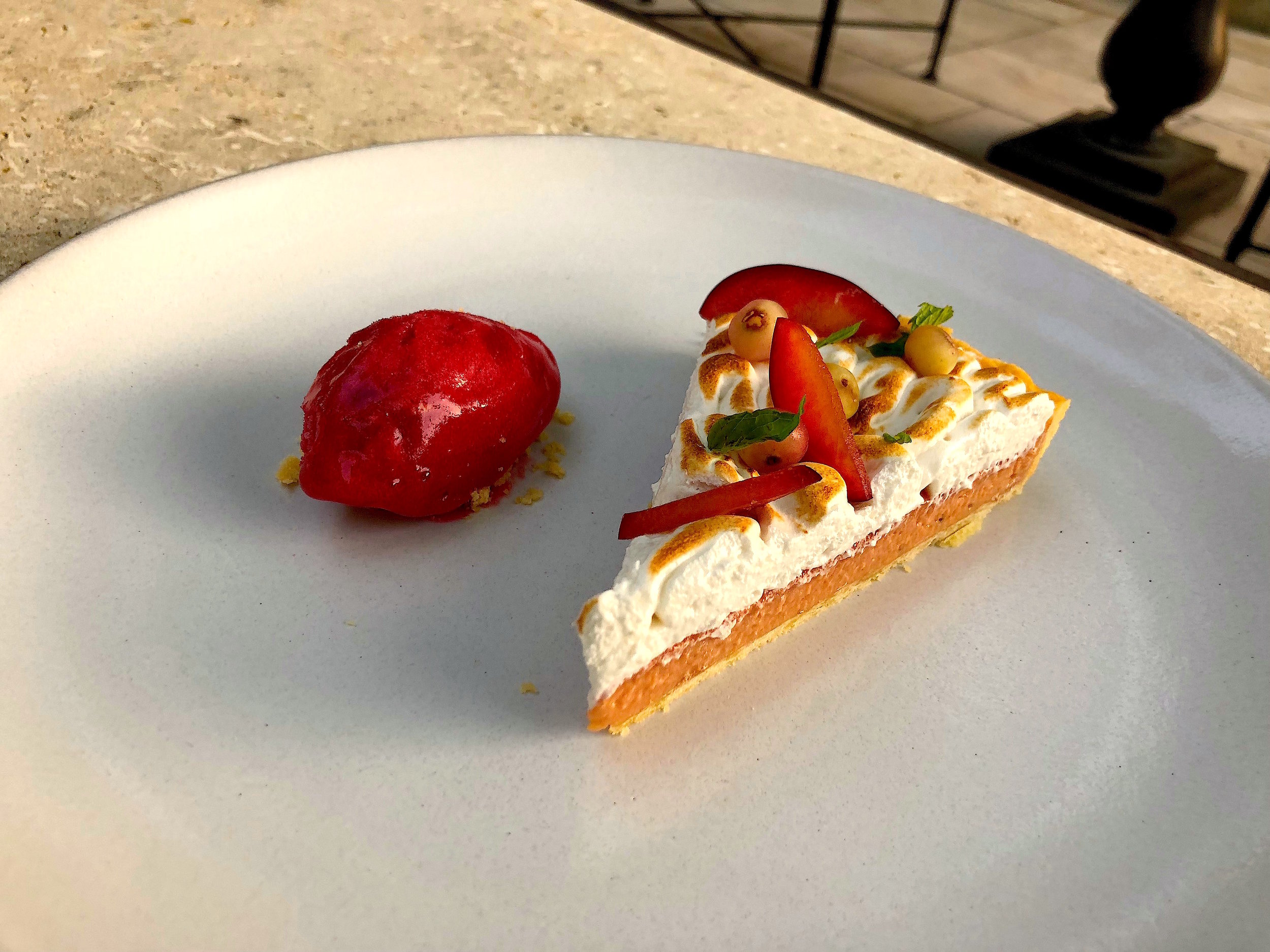 plum meringue tart 1.JPG