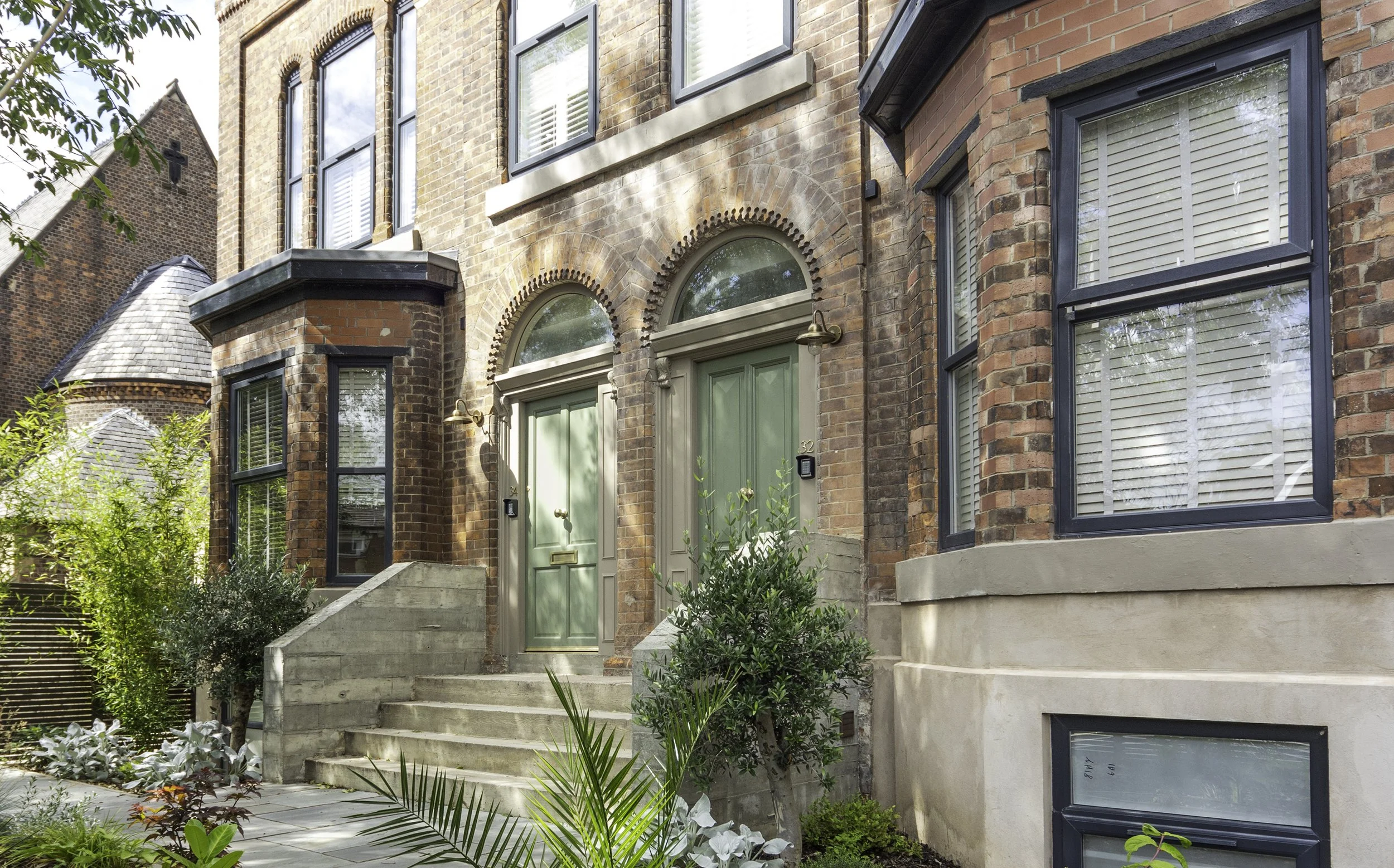 front_2-Edit copy.jpg