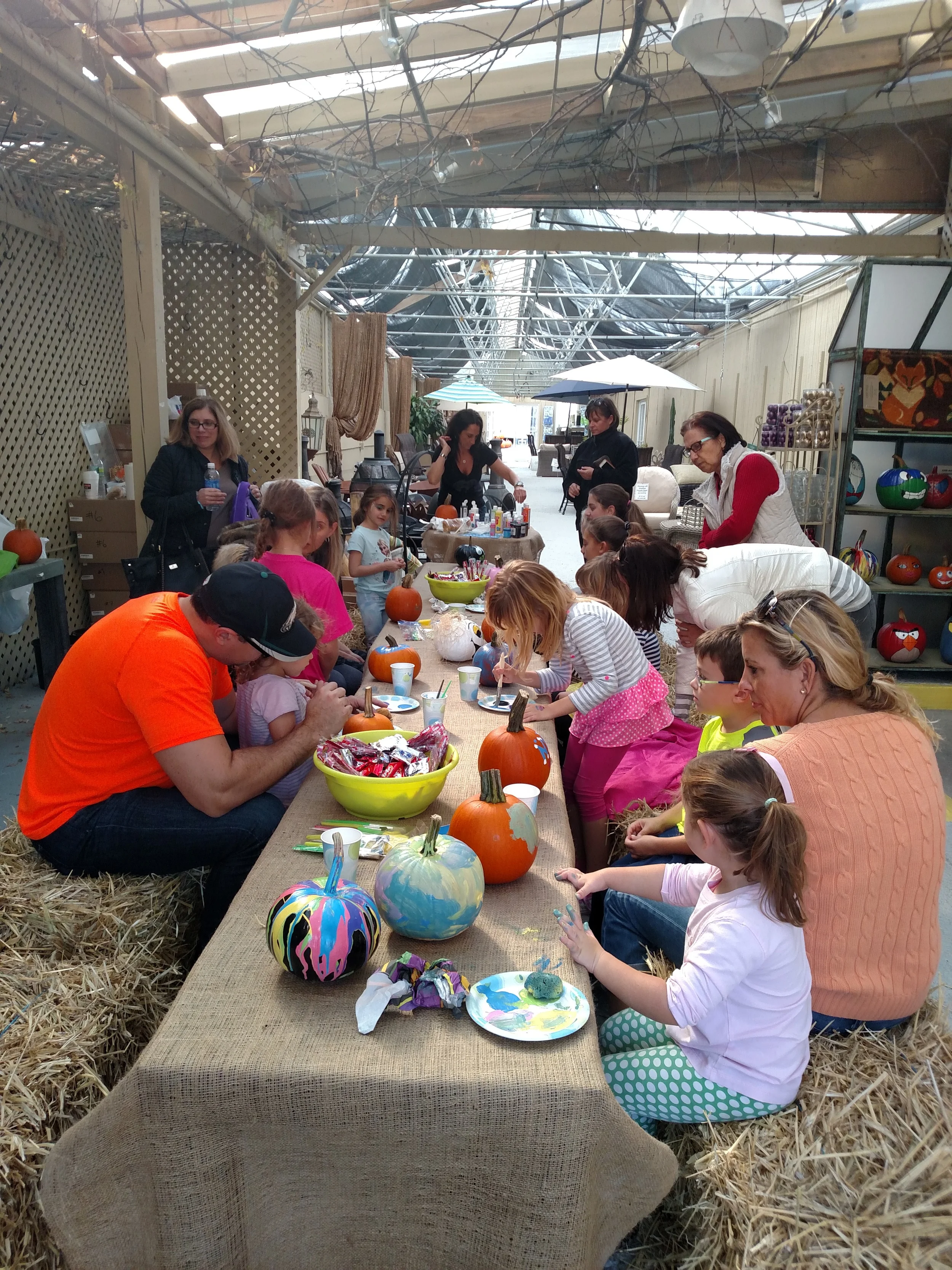 Picture from J&M Pumpkin Painting Event run by Victoria of Victoria's Creation