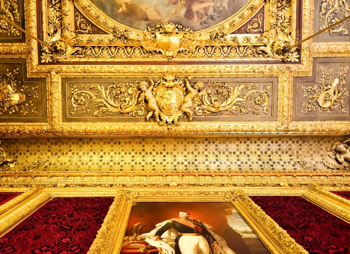 12_Life_Lausanne_Louvre_Low44.jpg