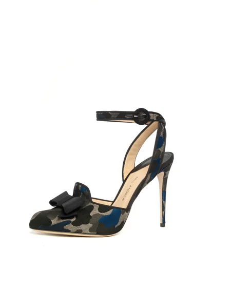 059-Smoking paul andrew.jpg