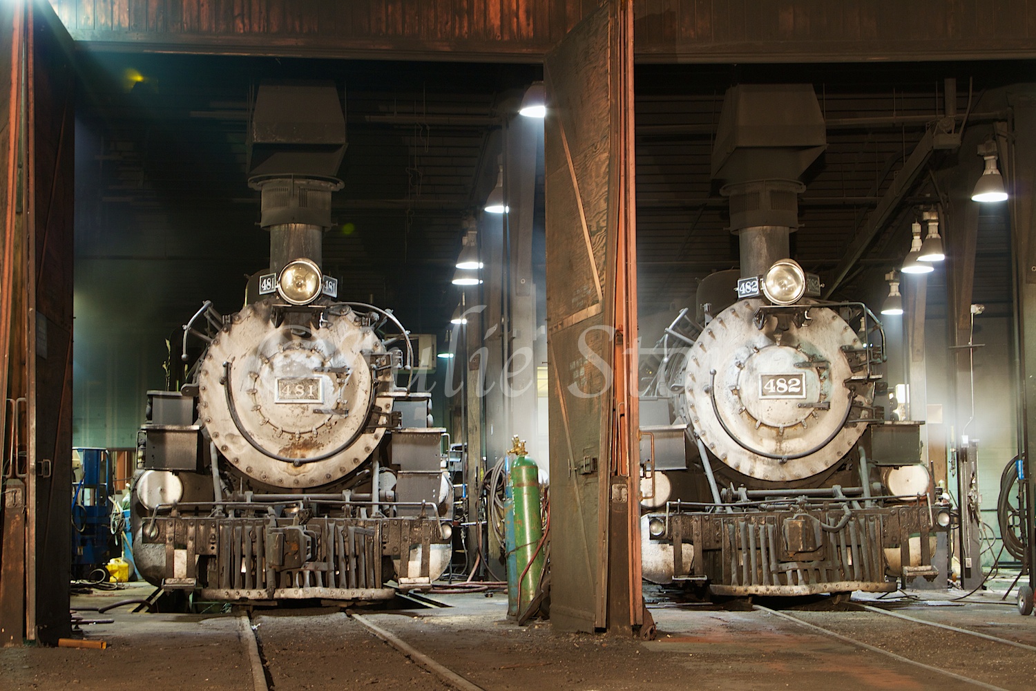 Engines 481 and 482 Fall Night Shoot 2014