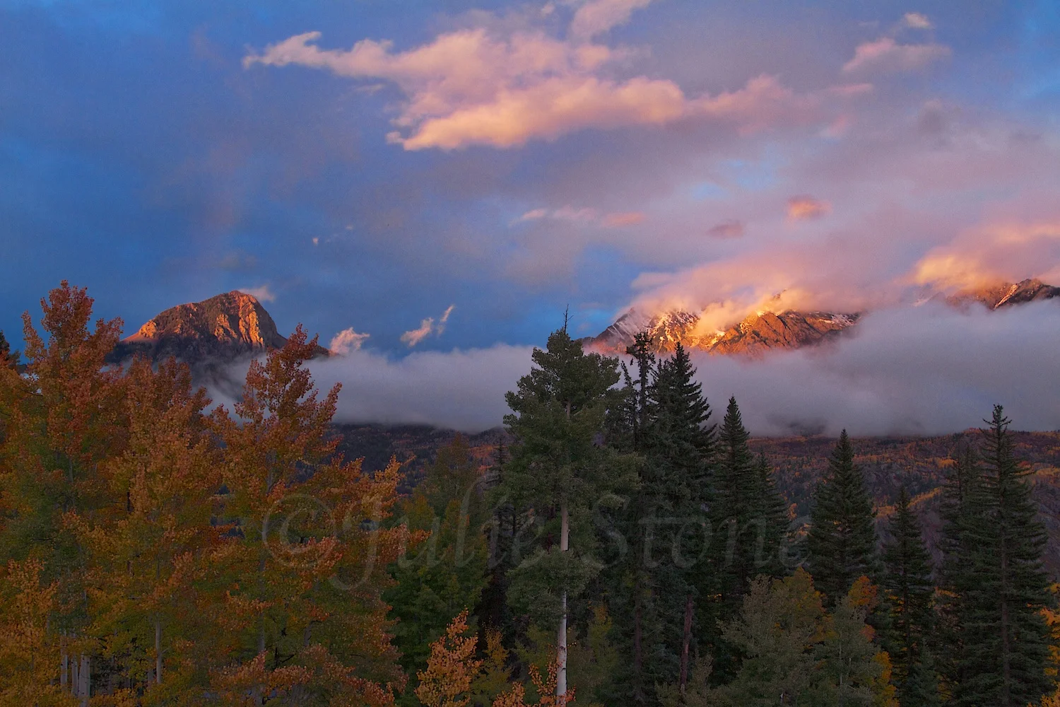 FALL SUNSET OVER SPUD & TWILIGHT PEAKS