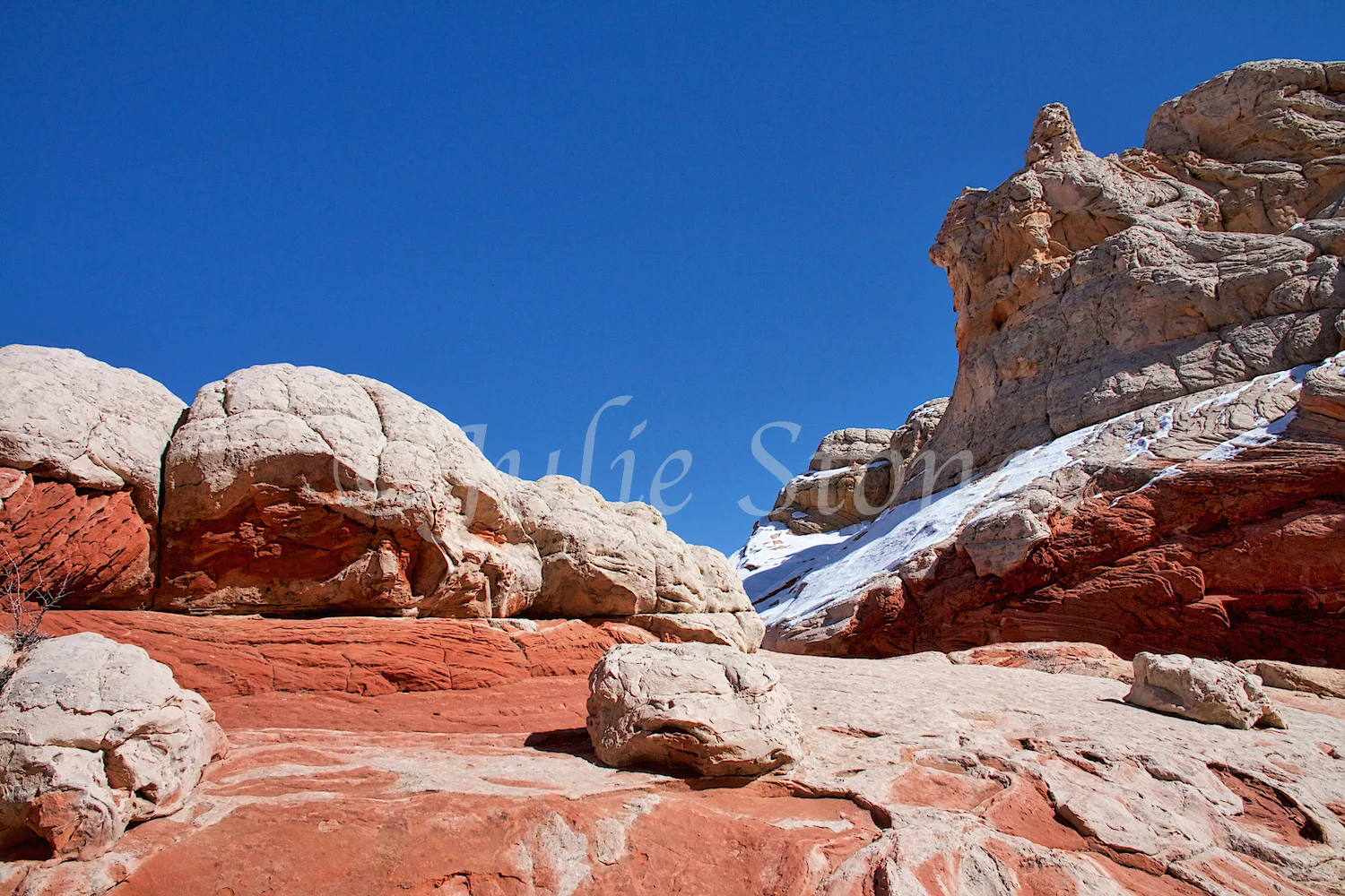 White Pocket with Snow (Image # 3985)