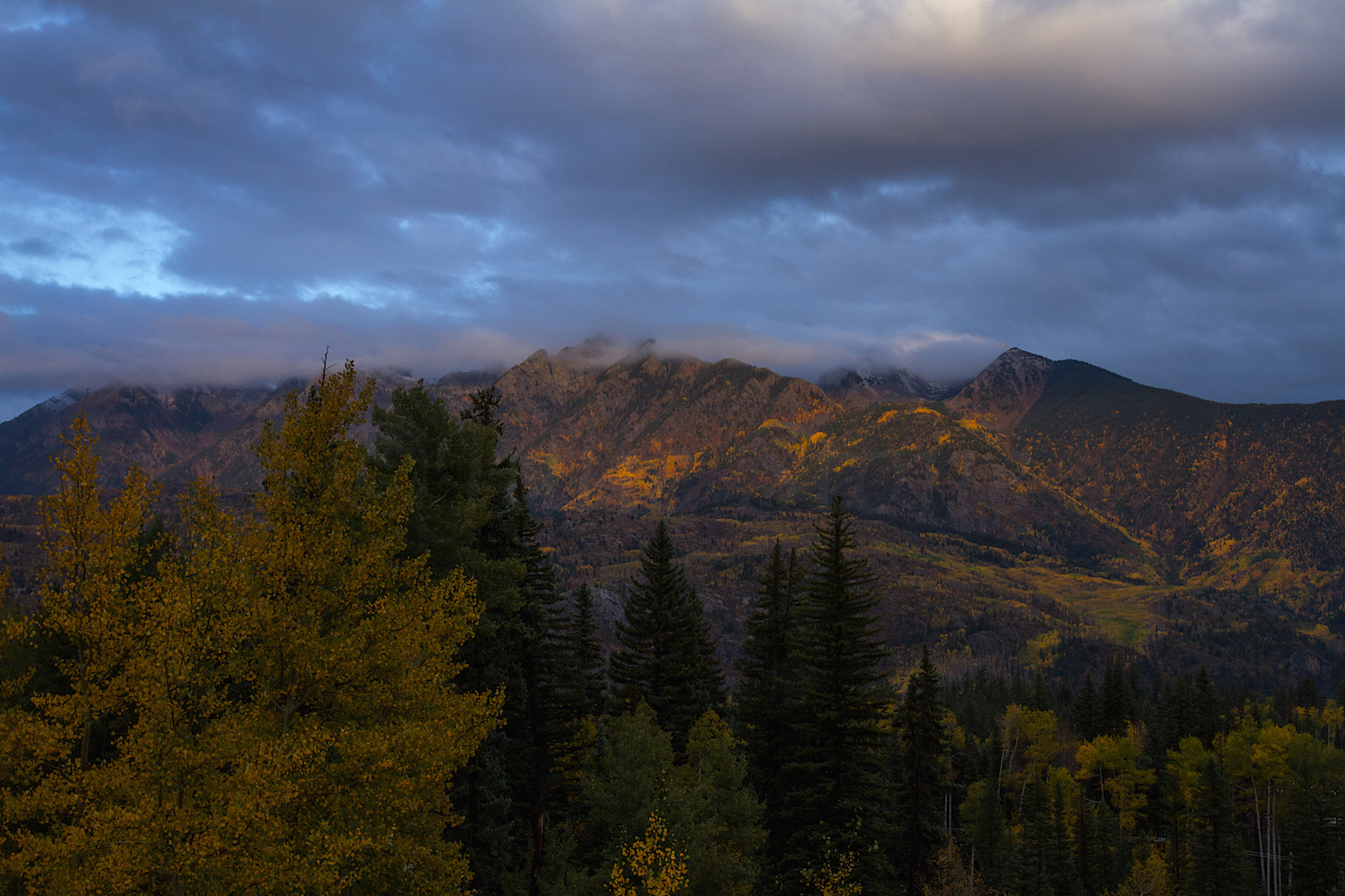 Needles Mountain Sunset, Image #6429