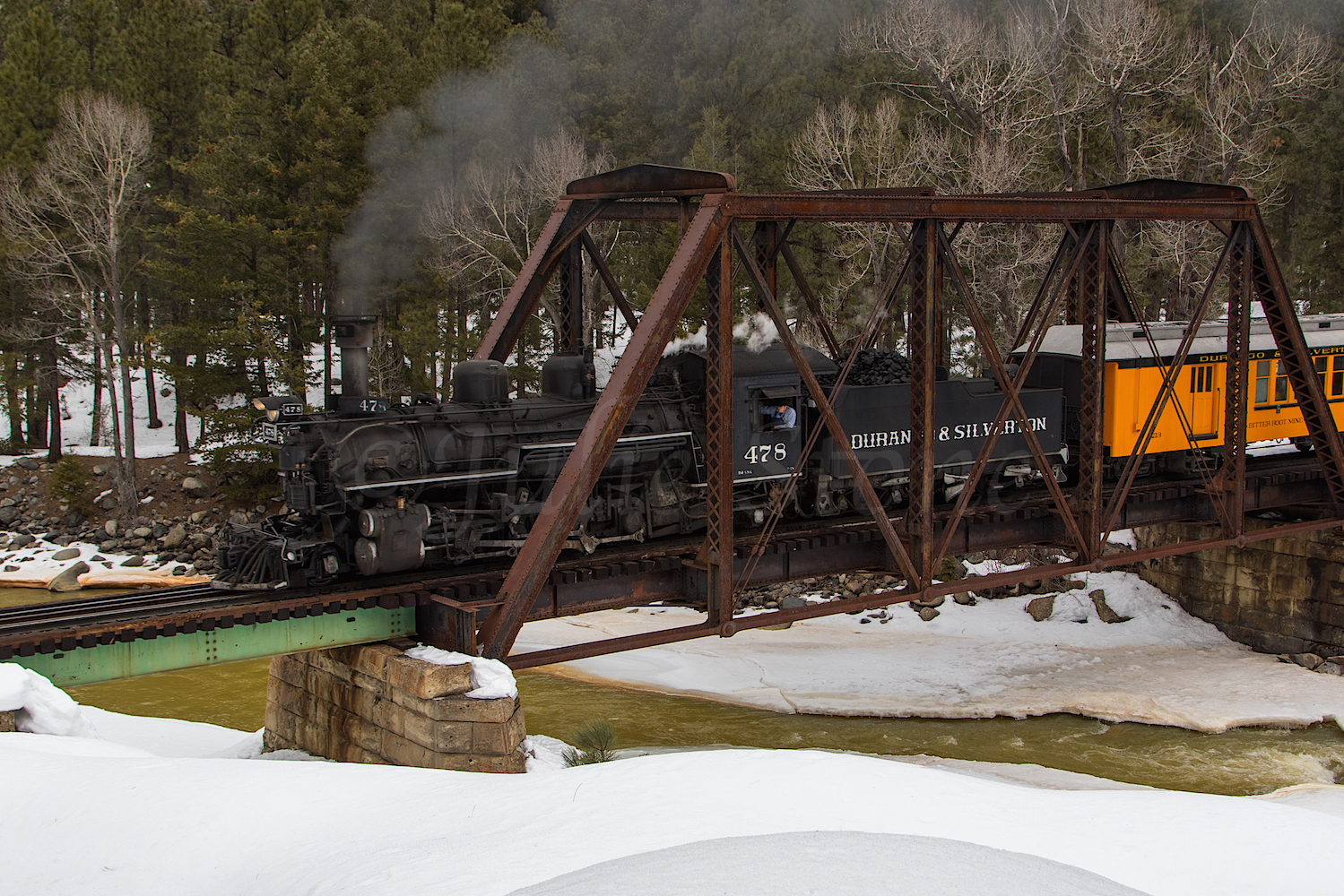 Winter Train, Image # JS-1034