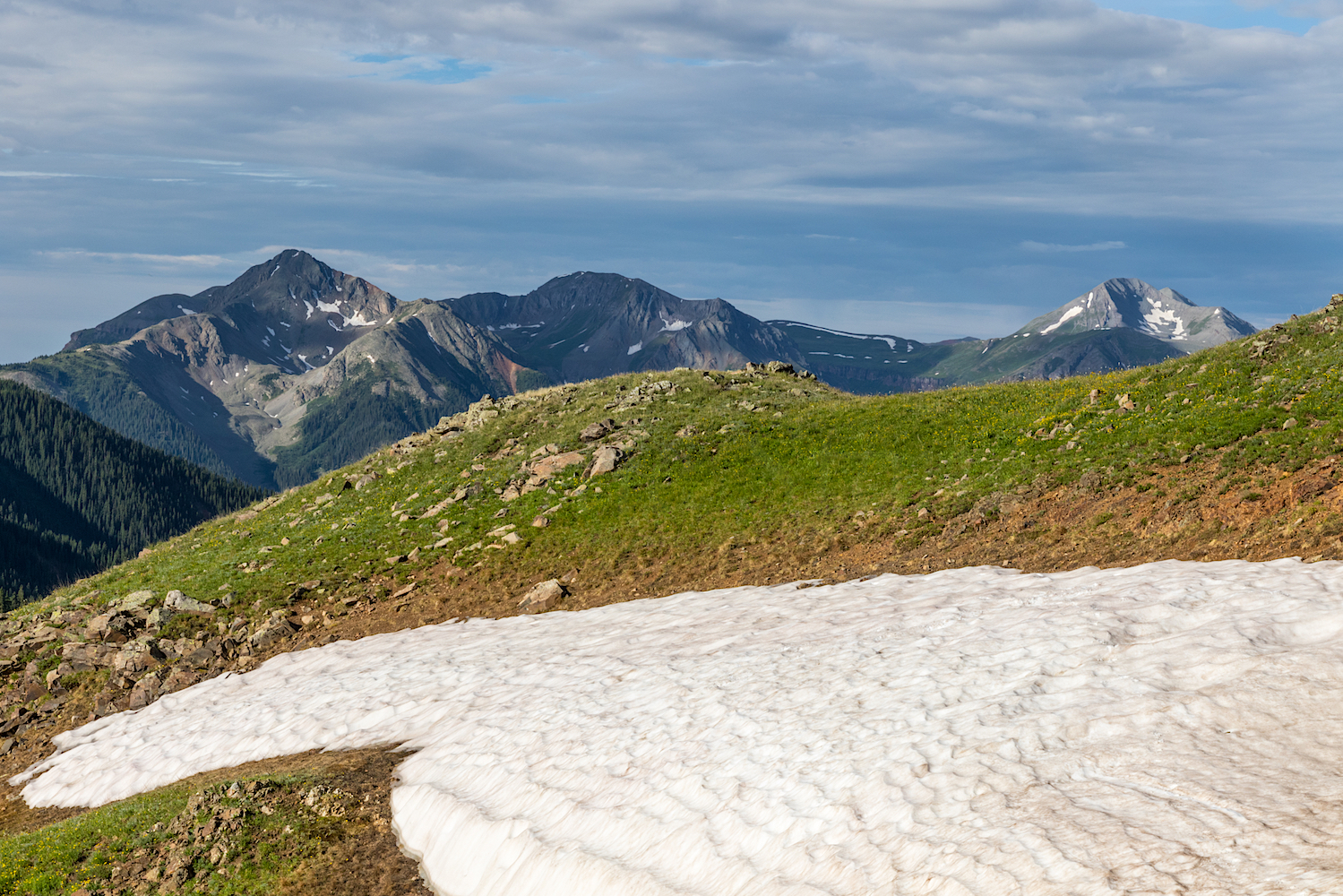 Remaining Snow near trai