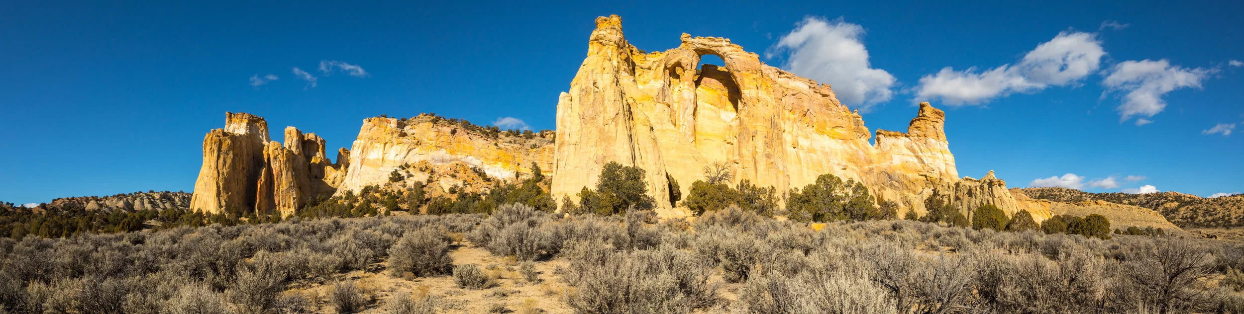 GROSVENOR ARCH - GRAND STAIRCASE ESCALANTE NATIONAL MONUMENT