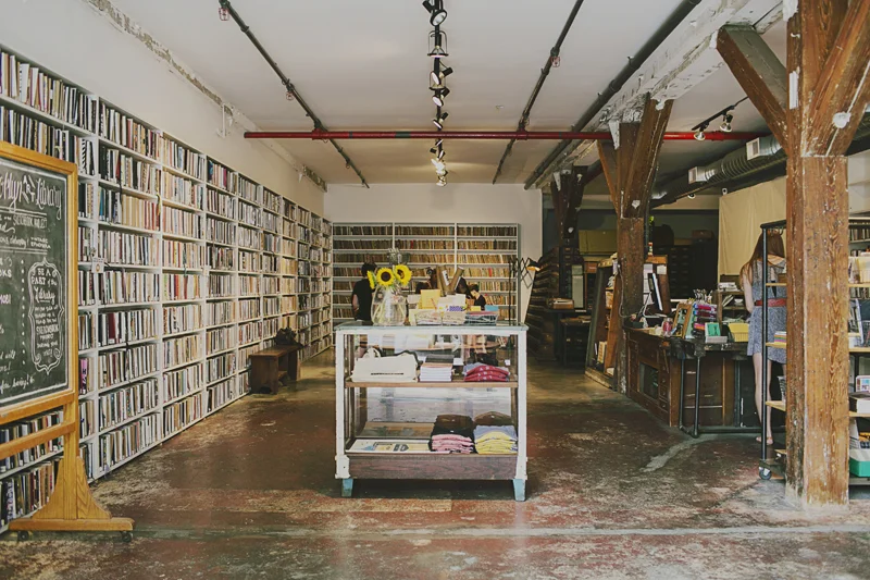 ArtLibrary001.jpg