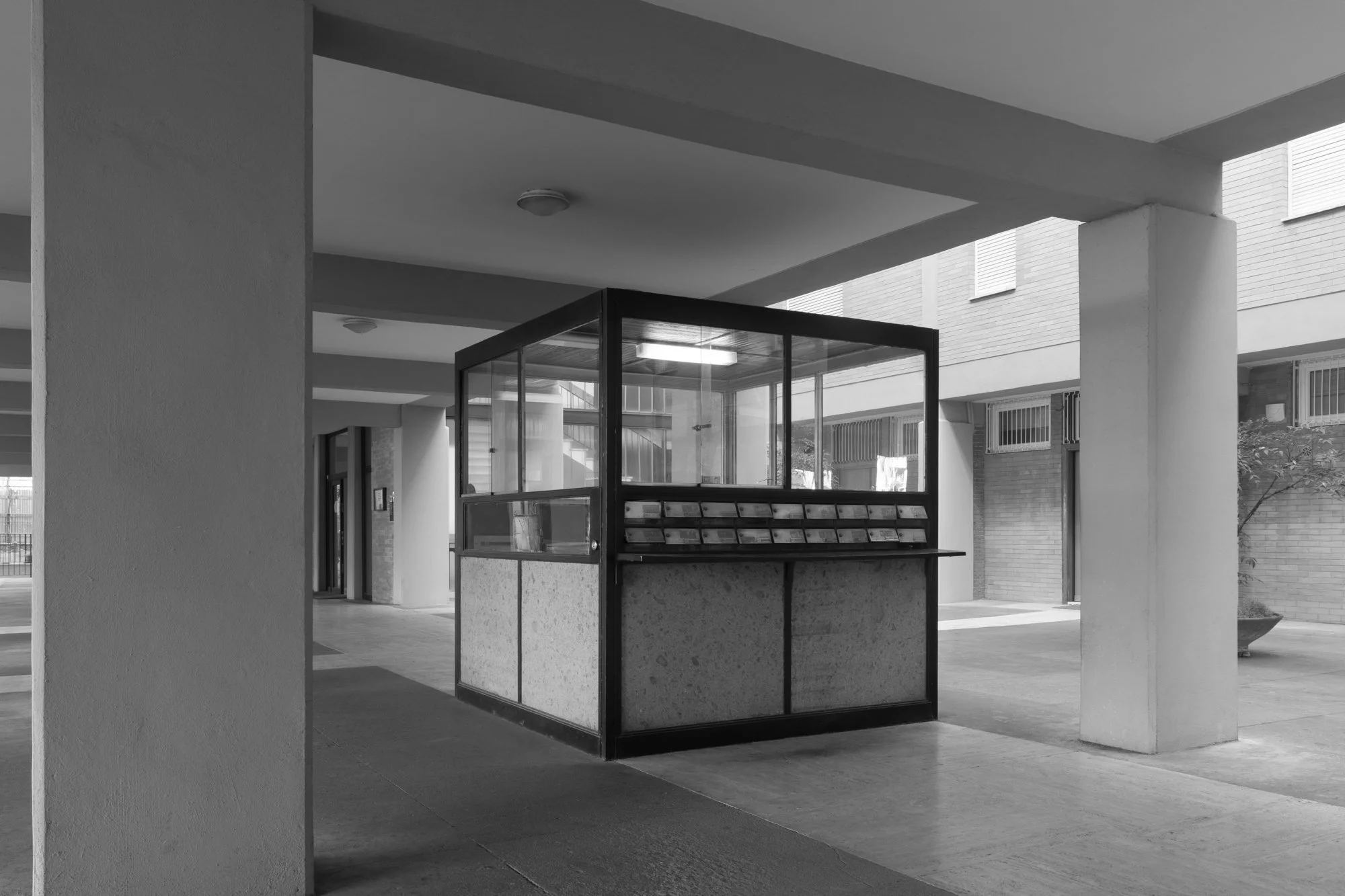 Tommaso-Sacconi-Portinerie-Romane-11.jpg