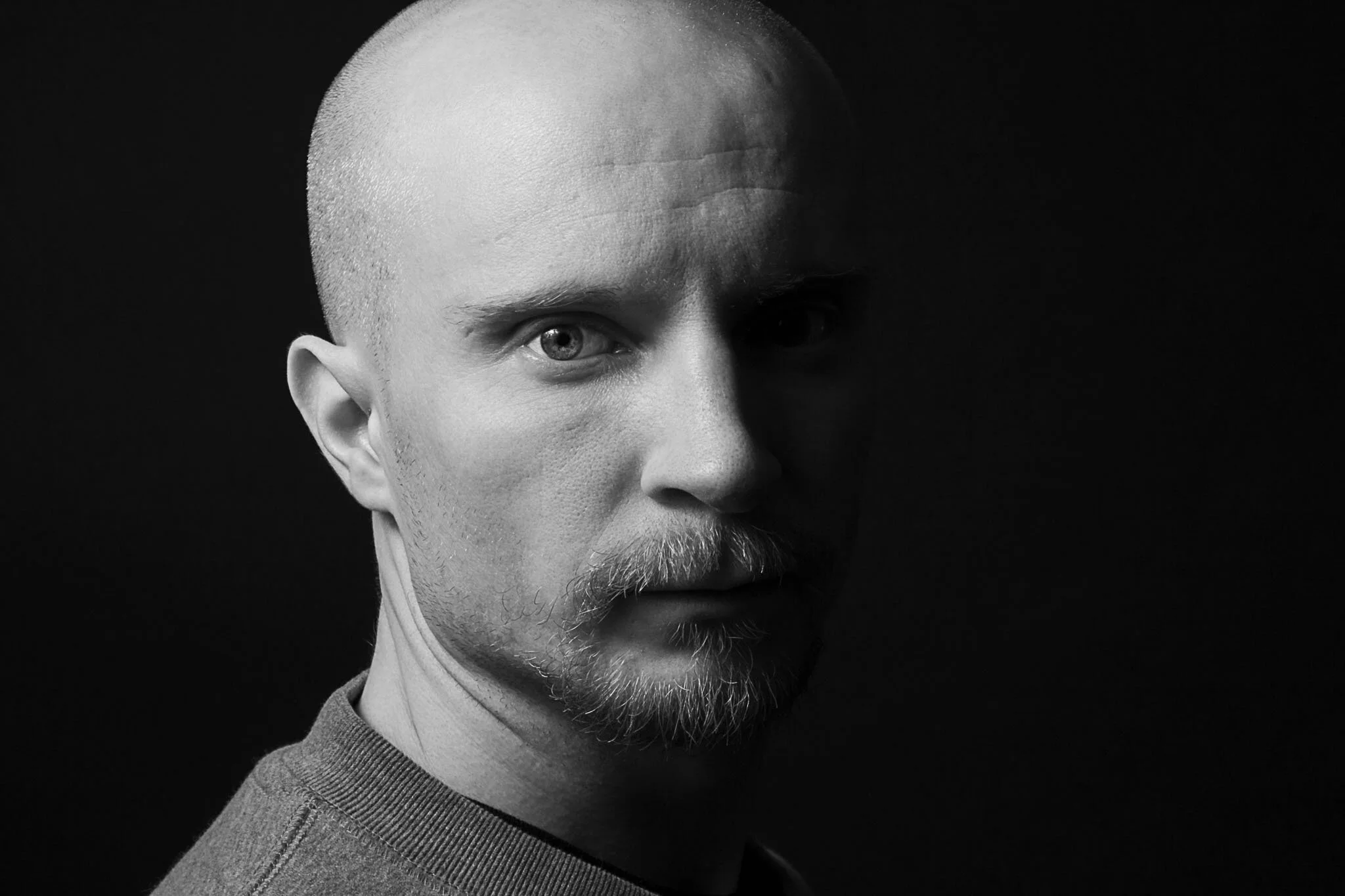 3892 Frode Farbu Fotograf.jpg