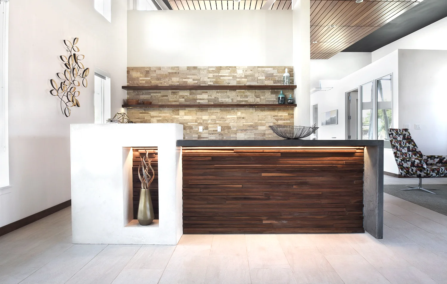 Concrete Bar