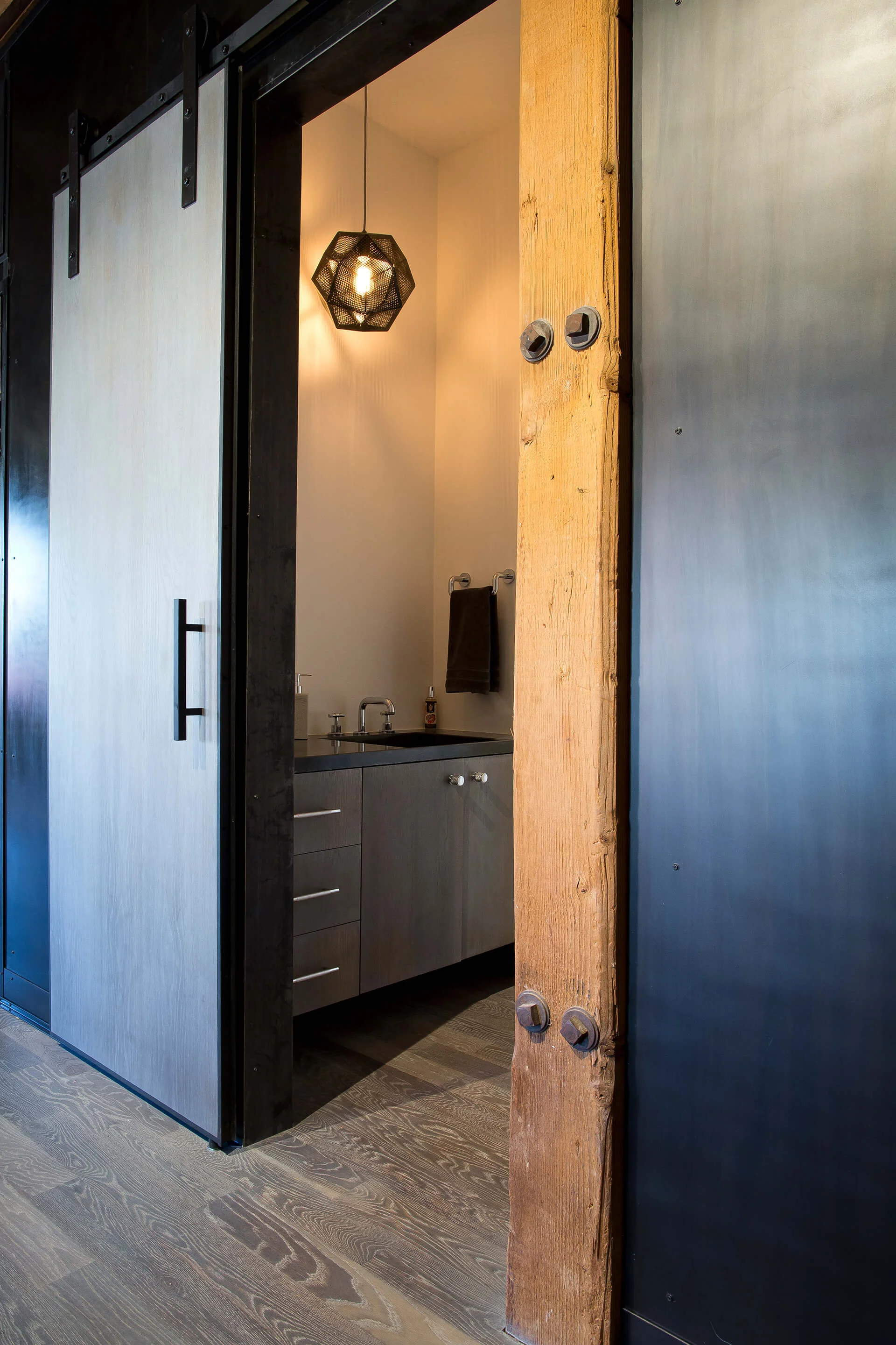 raw_creative_loft_5C7A7223.jpg