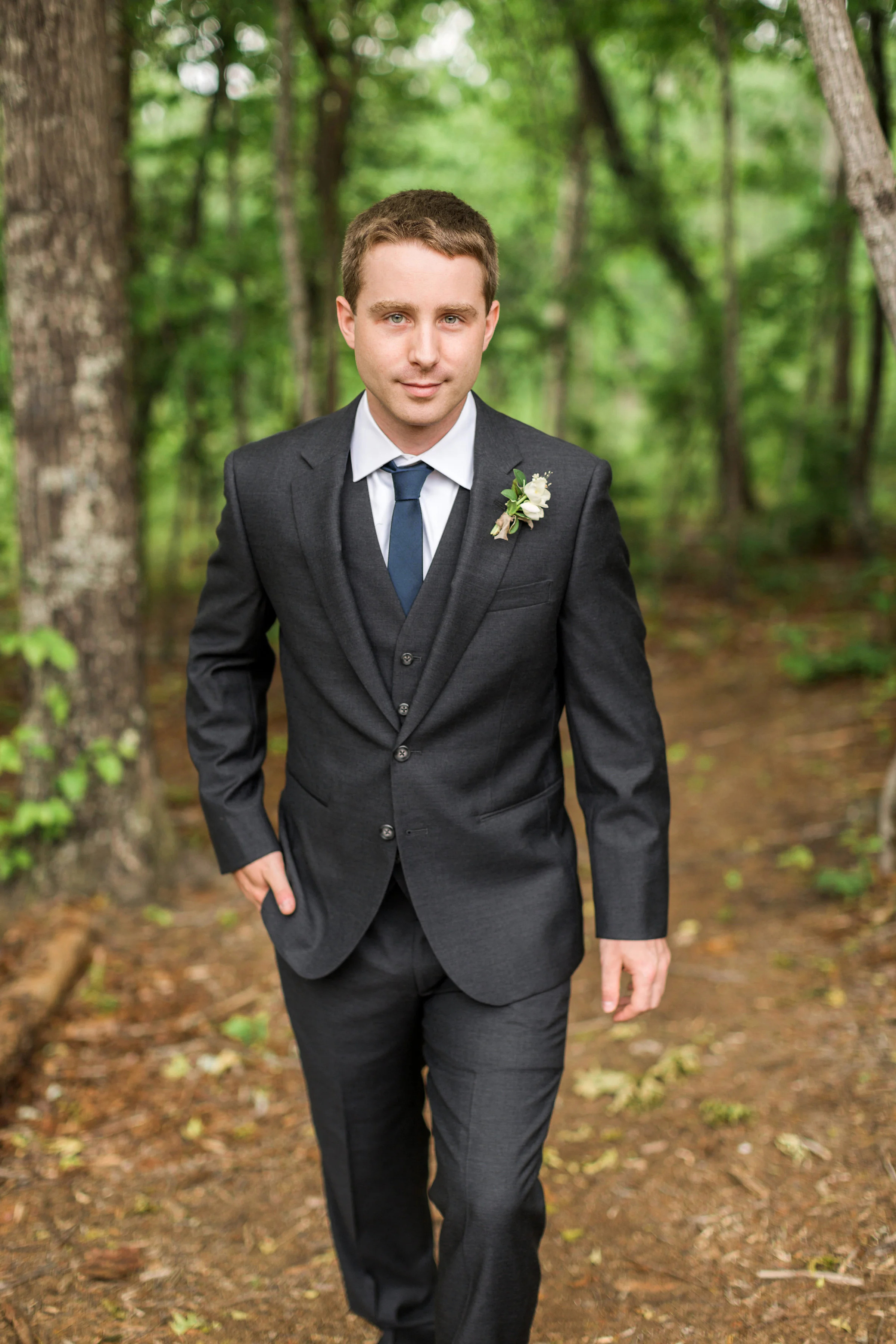 Taylor&RaingeElopement_RusticWhite_032.jpg