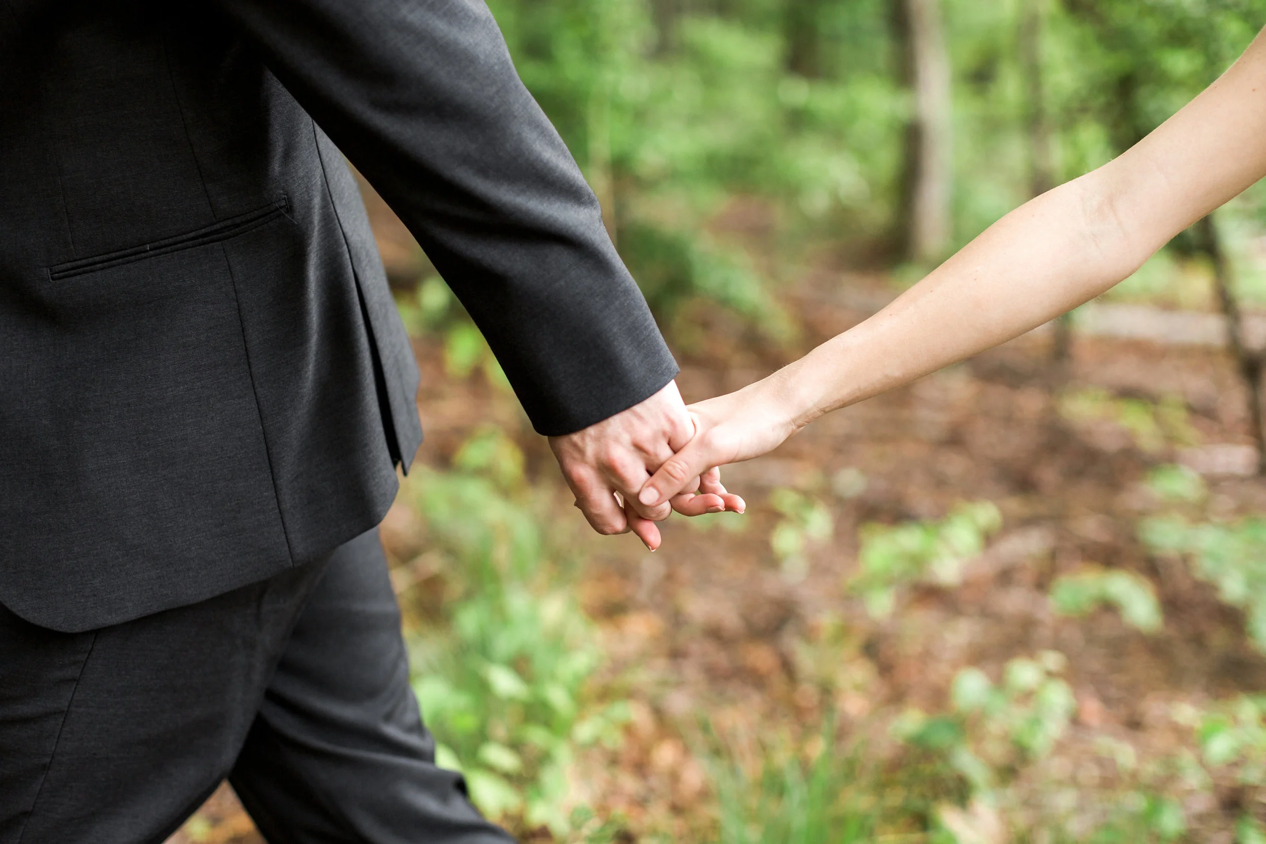 Taylor&RaingeElopement_RusticWhite_147.jpg