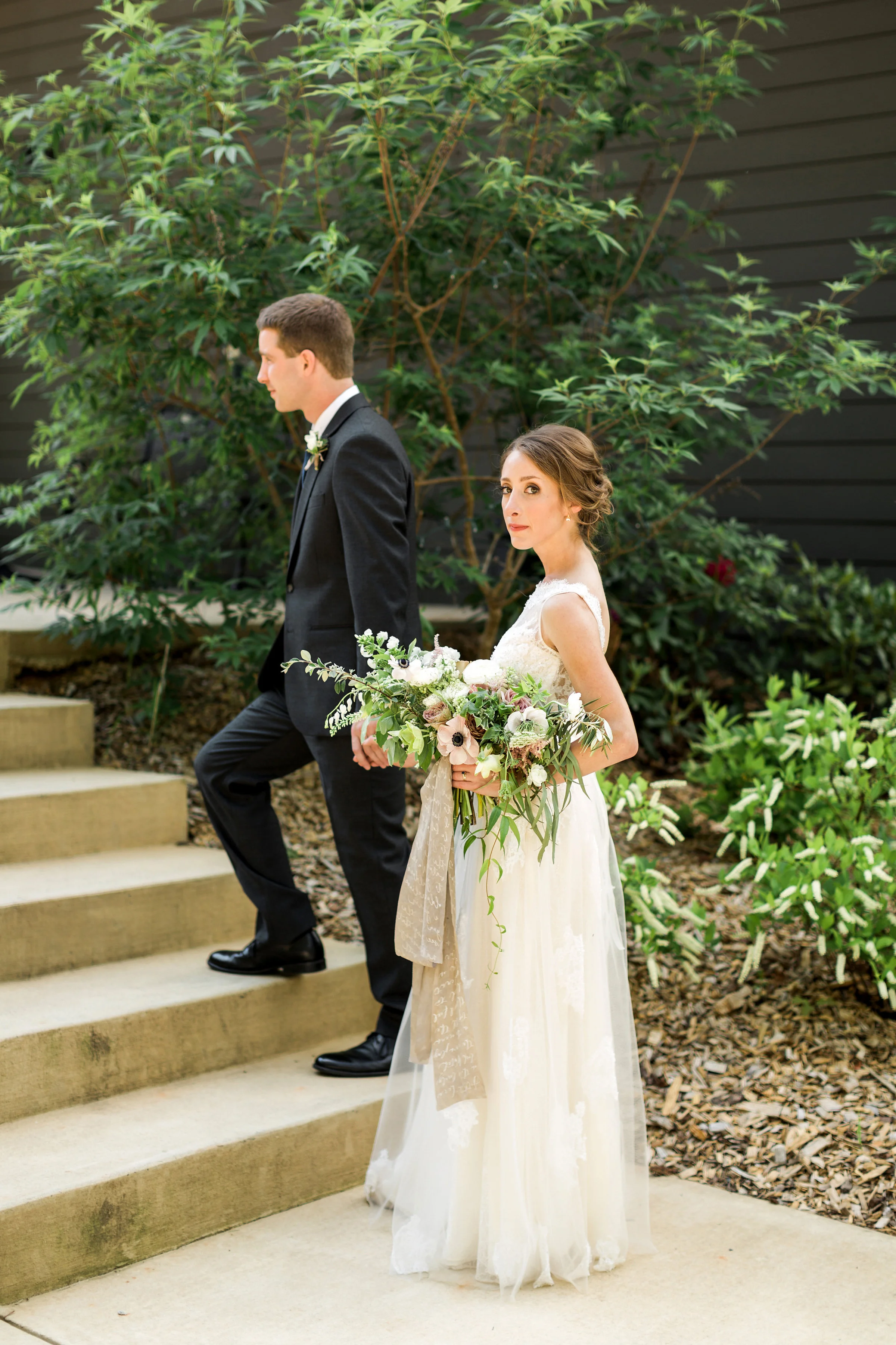 Taylor&RaingeElopement_RusticWhite_158.jpg