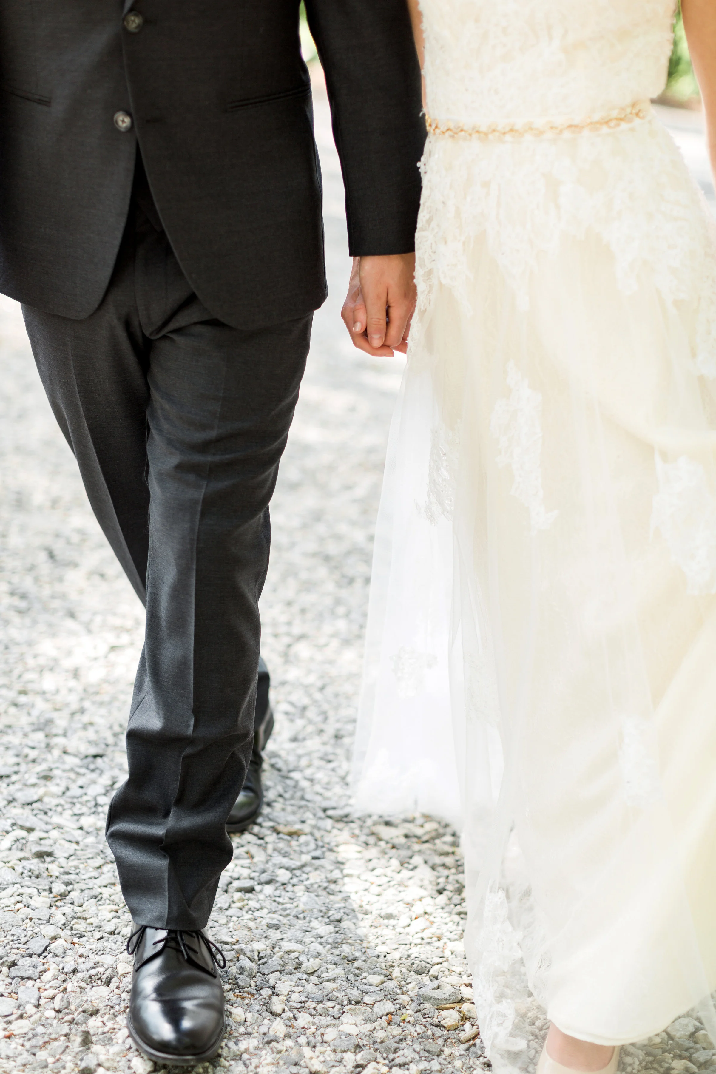 Taylor&RaingeElopement_RusticWhite_173.jpg