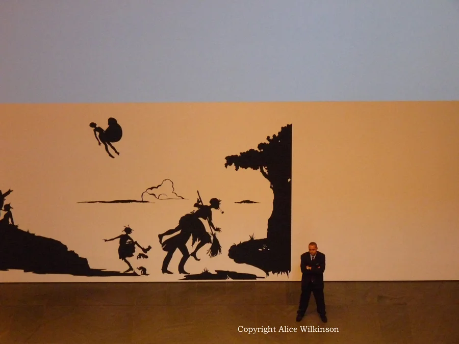 guard at MOMA