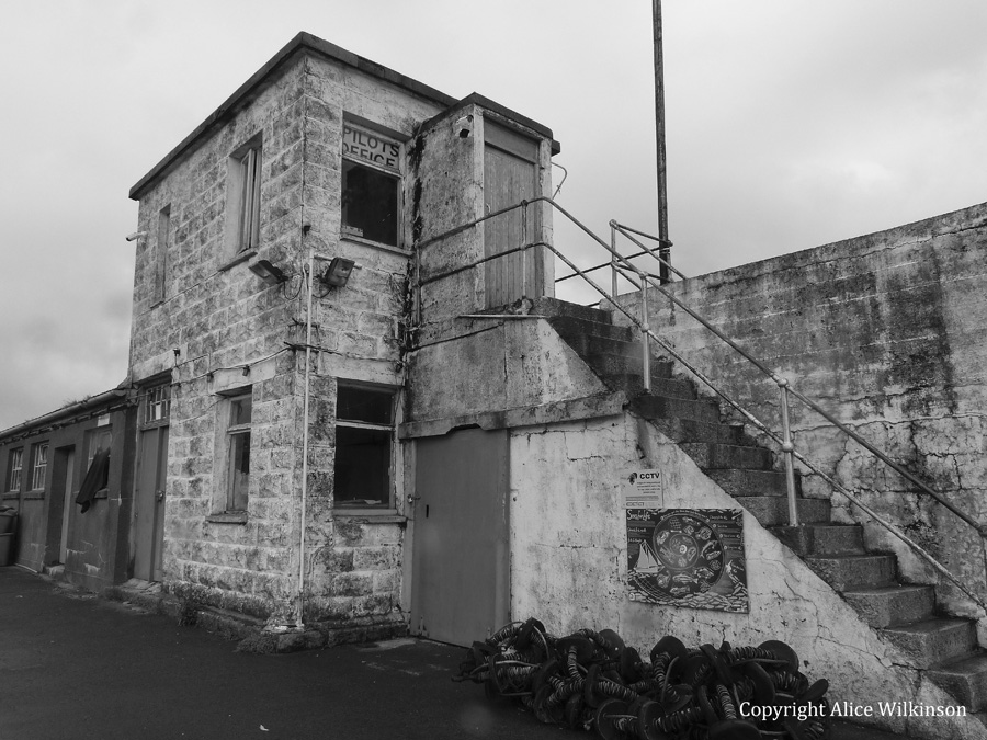  pilot's office, another view 