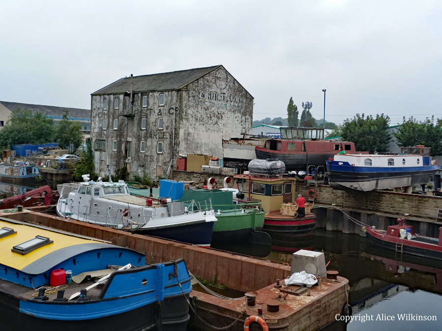 boats and canal, Wakefield 