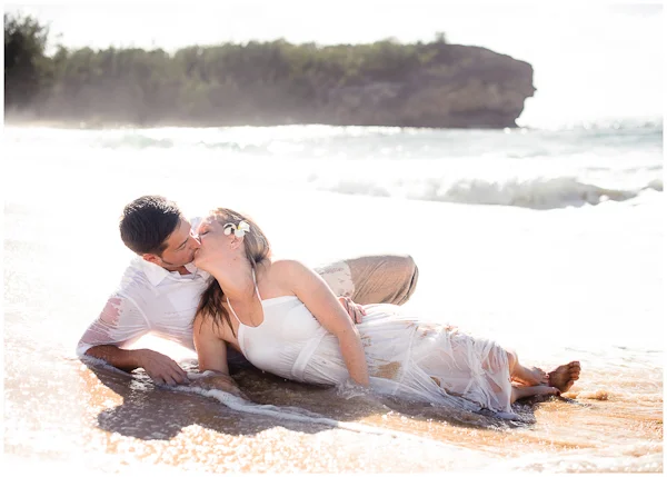 trash the dress wedding pictures poipu kauai