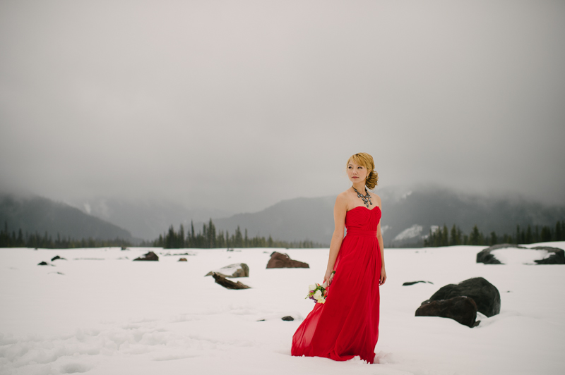 mt-hood-bridal-portraits-005.jpg